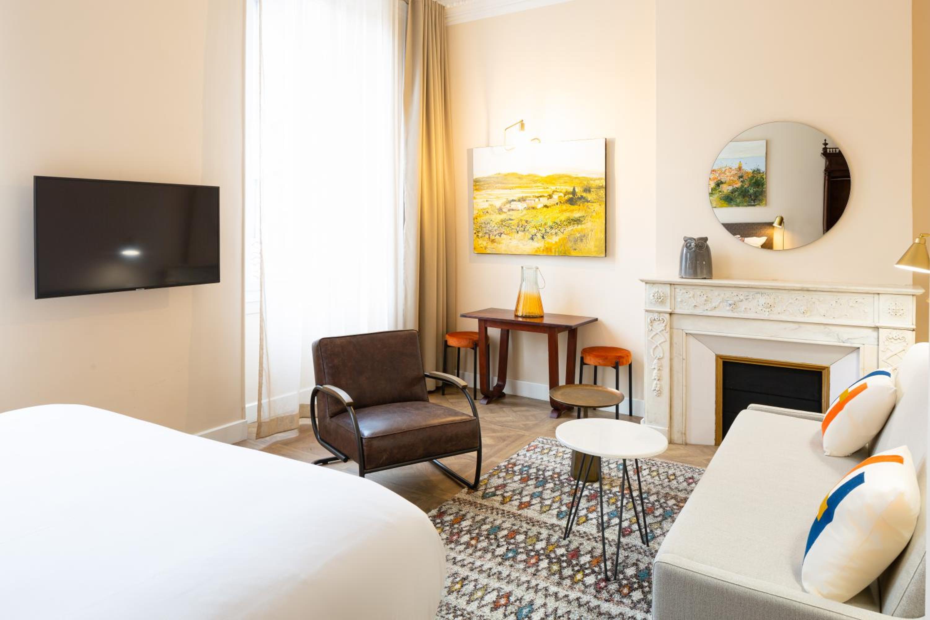 Deluxe Junior Suite