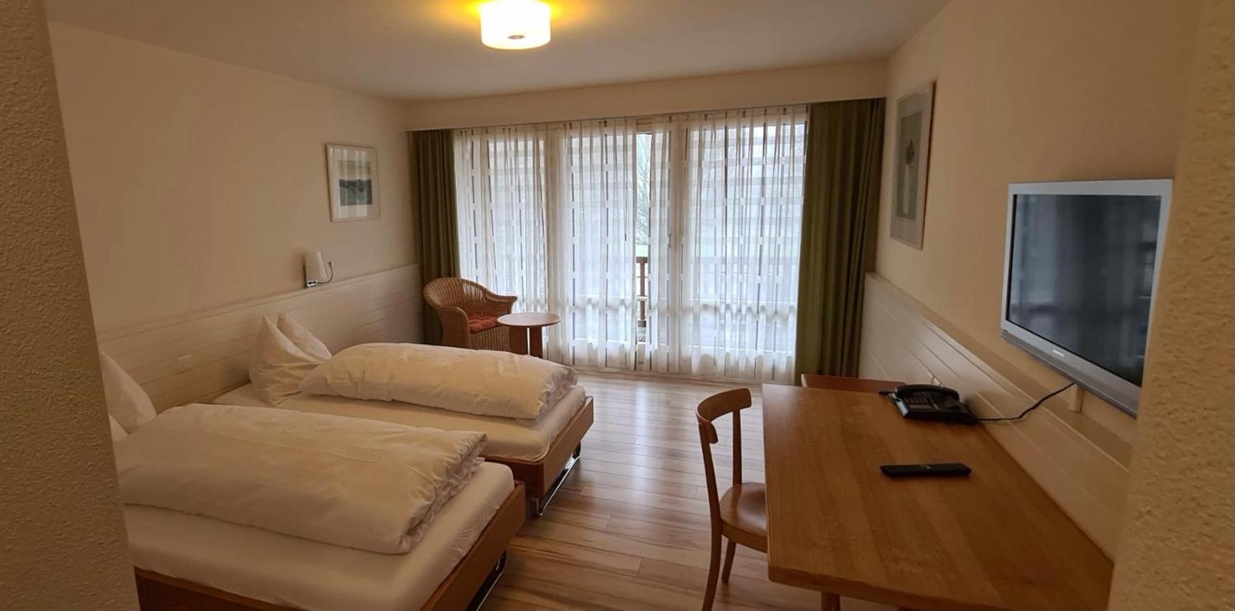 Deluxe Double or Twin Room - Photo 2