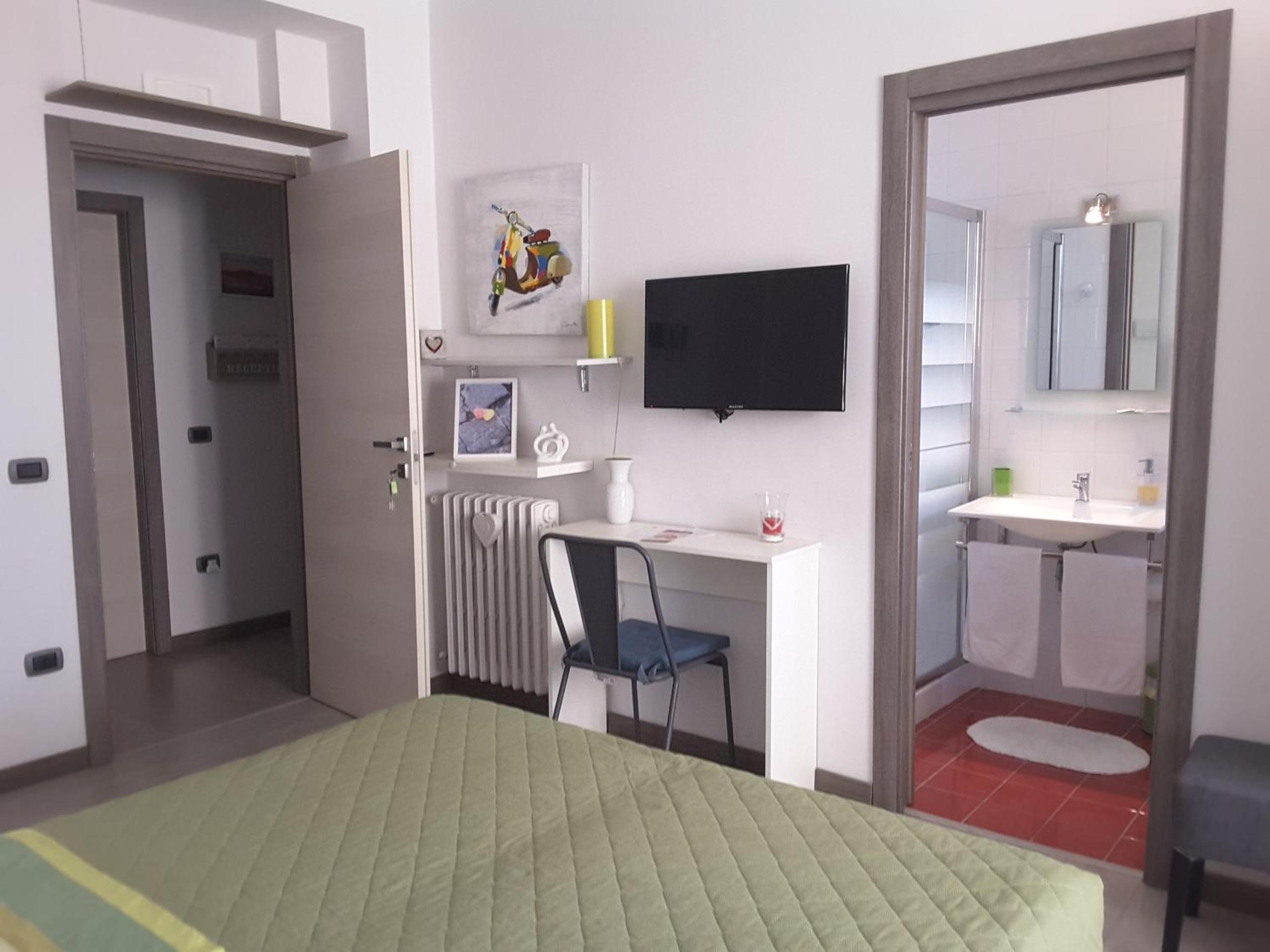 Double Room with Private Bathroom