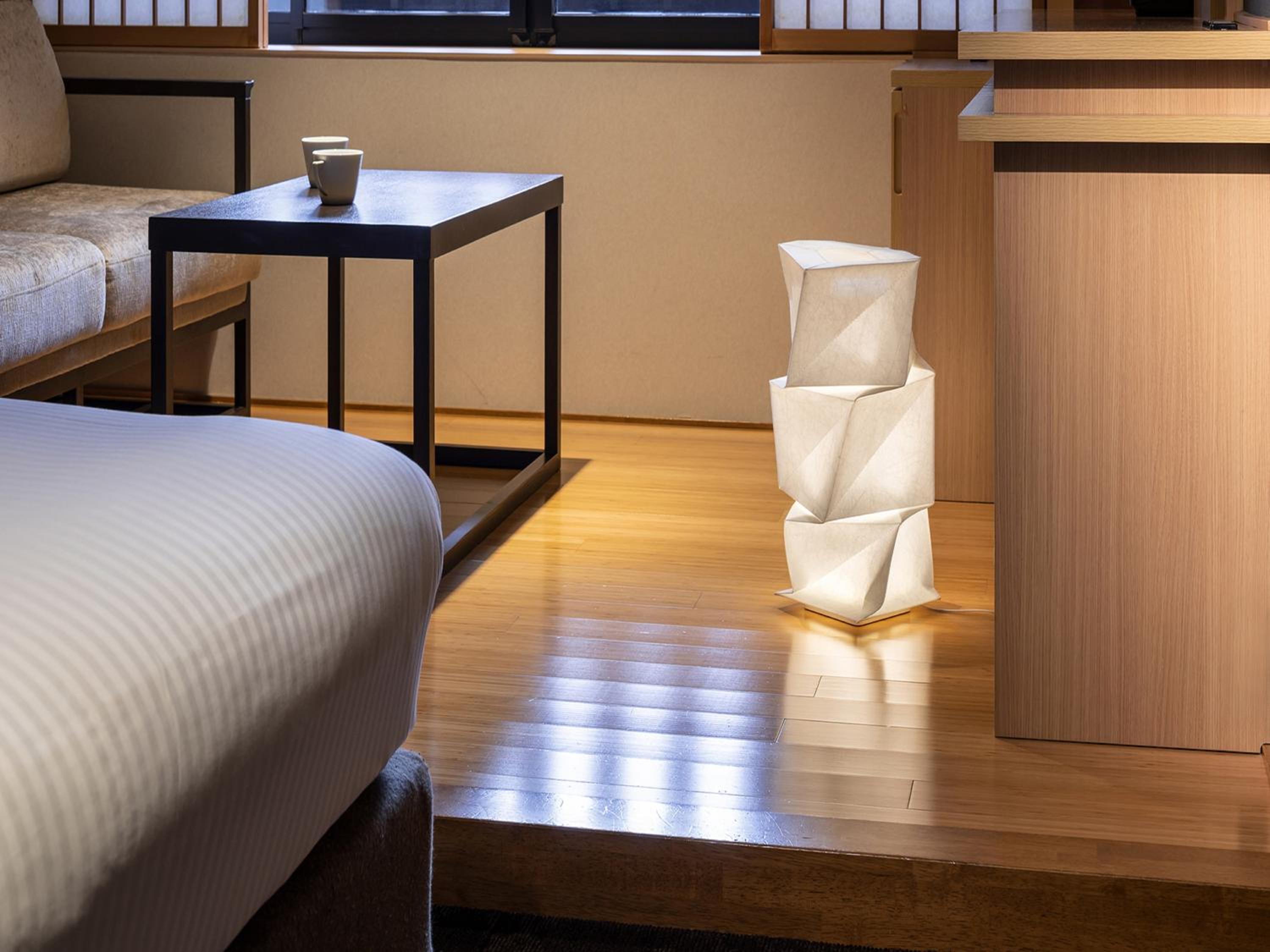Deluxe Twin Room (with Futon from 3 Adults ) – Non-Smoking