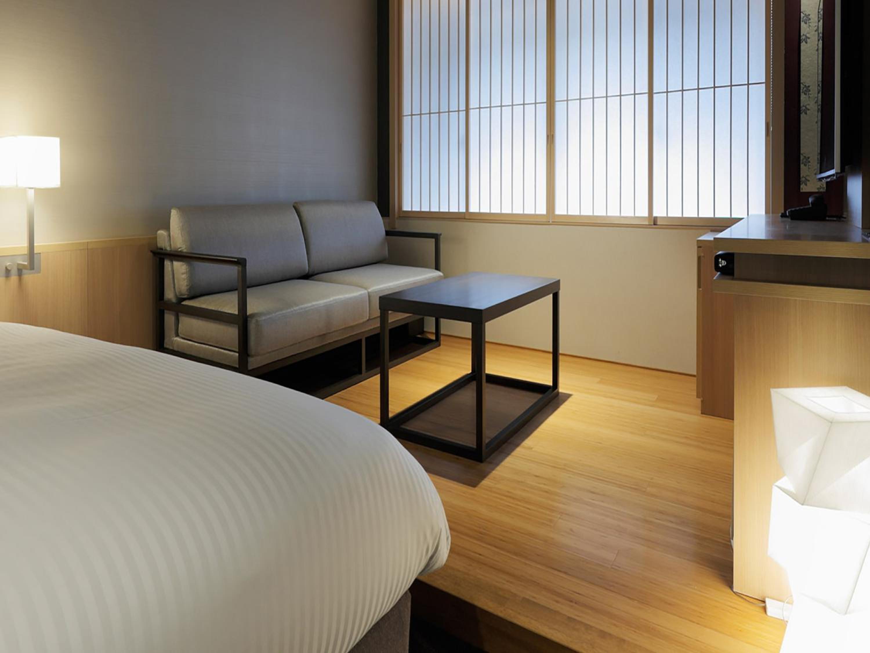 Deluxe Twin Room (with Futon from 3 Adults ) – Non-Smoking thumbnail 5