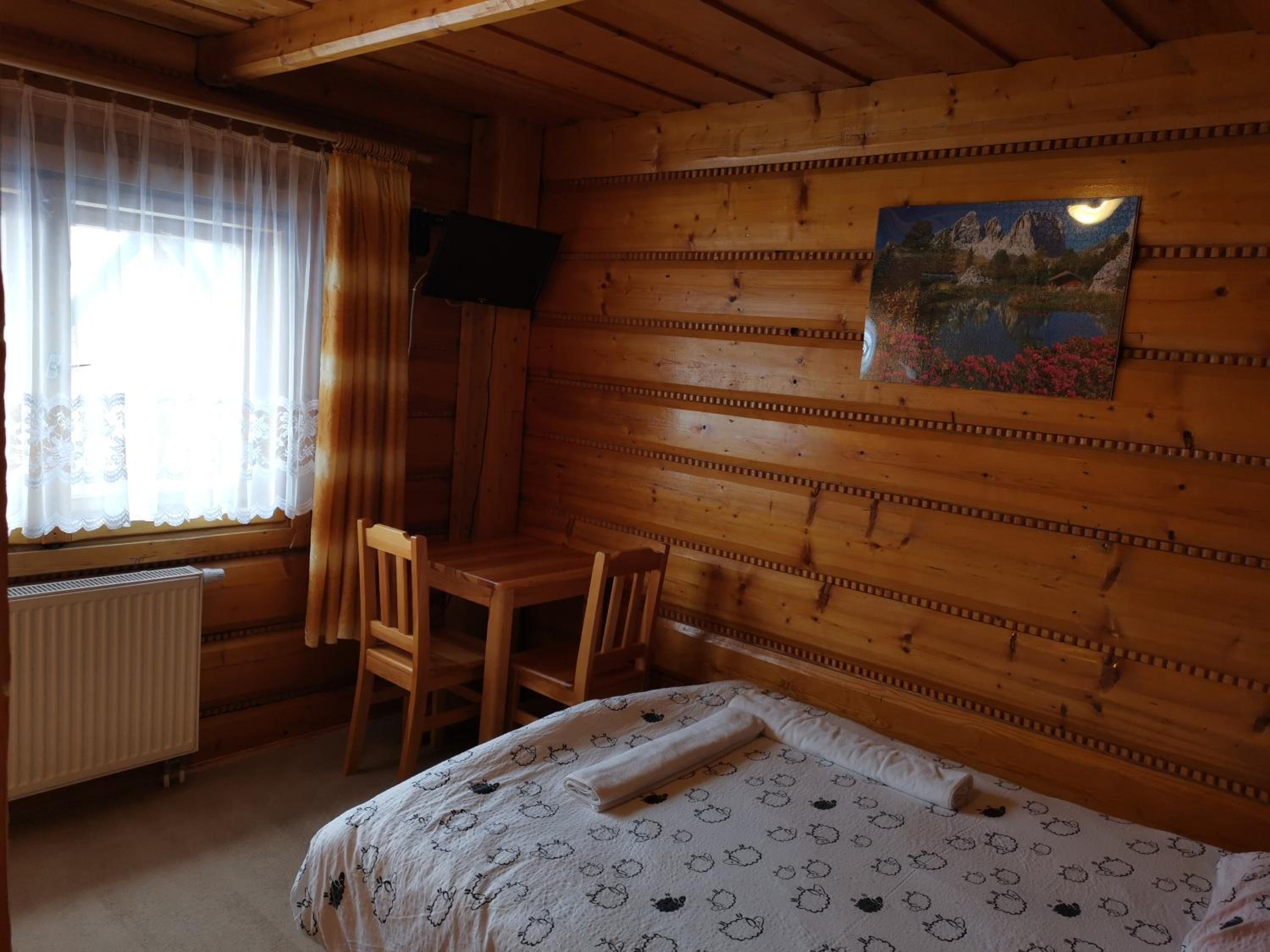 Double Room - Photo 5