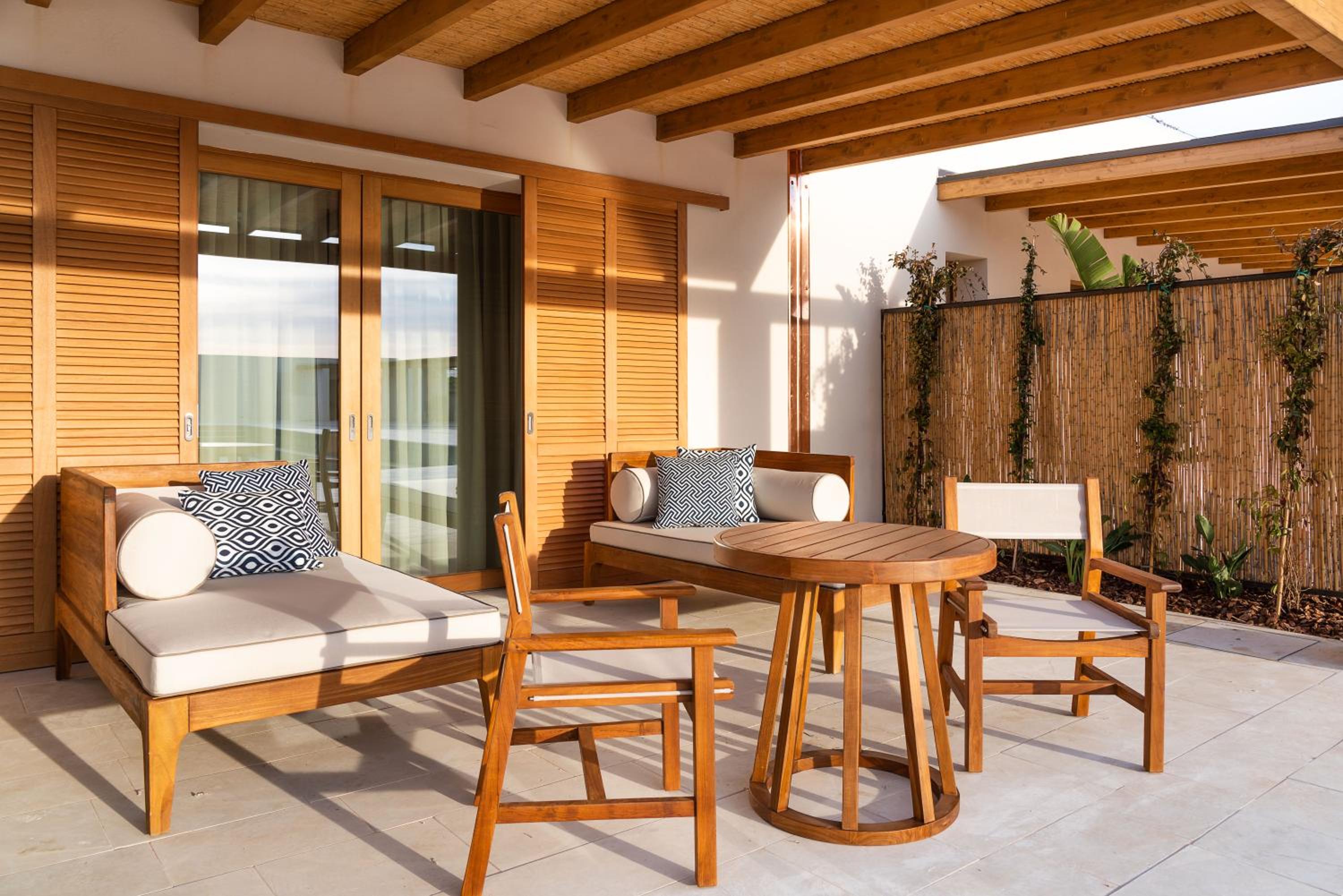 Suite with Private Pool - Photo 2