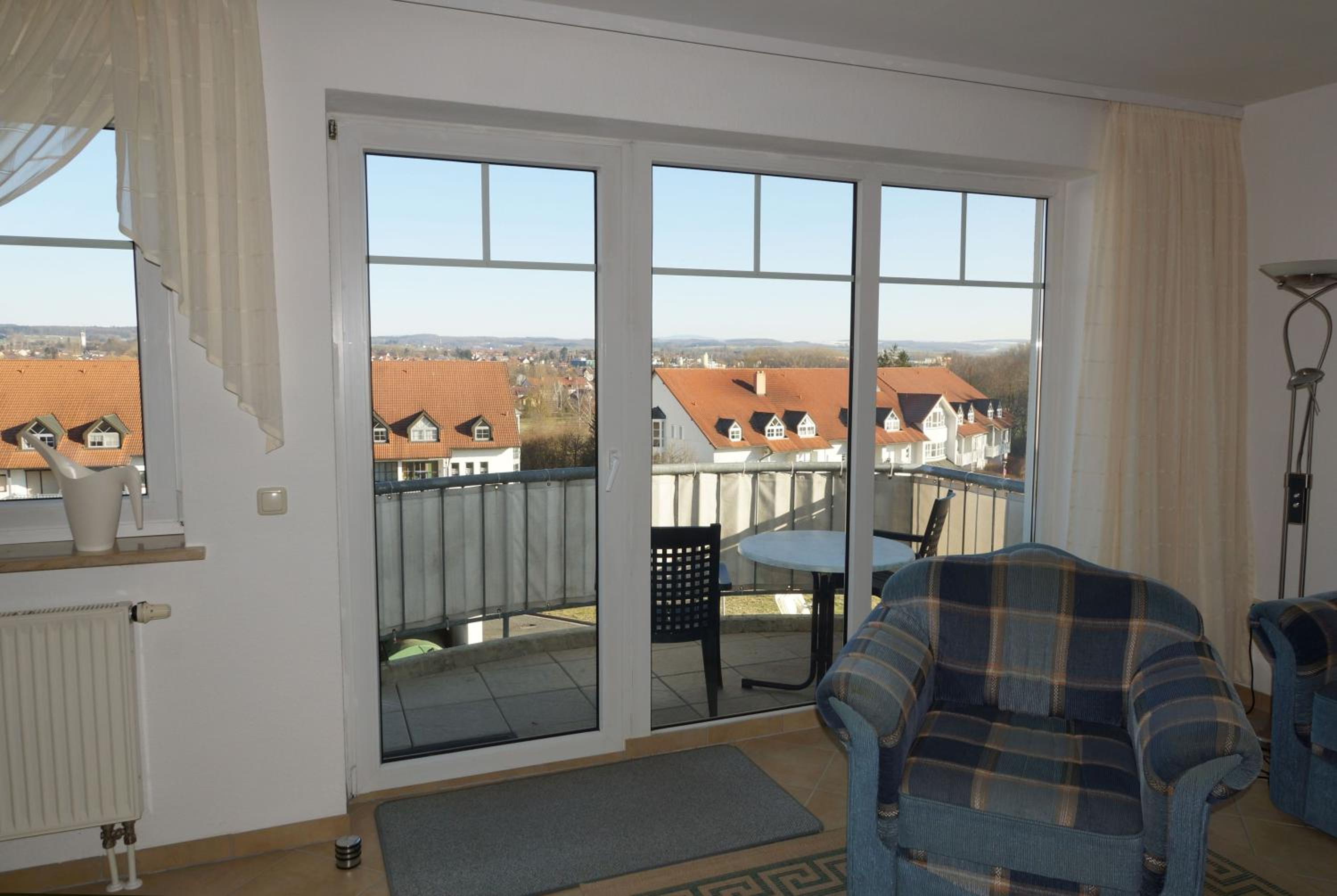 Apartment with Balcony photo 2