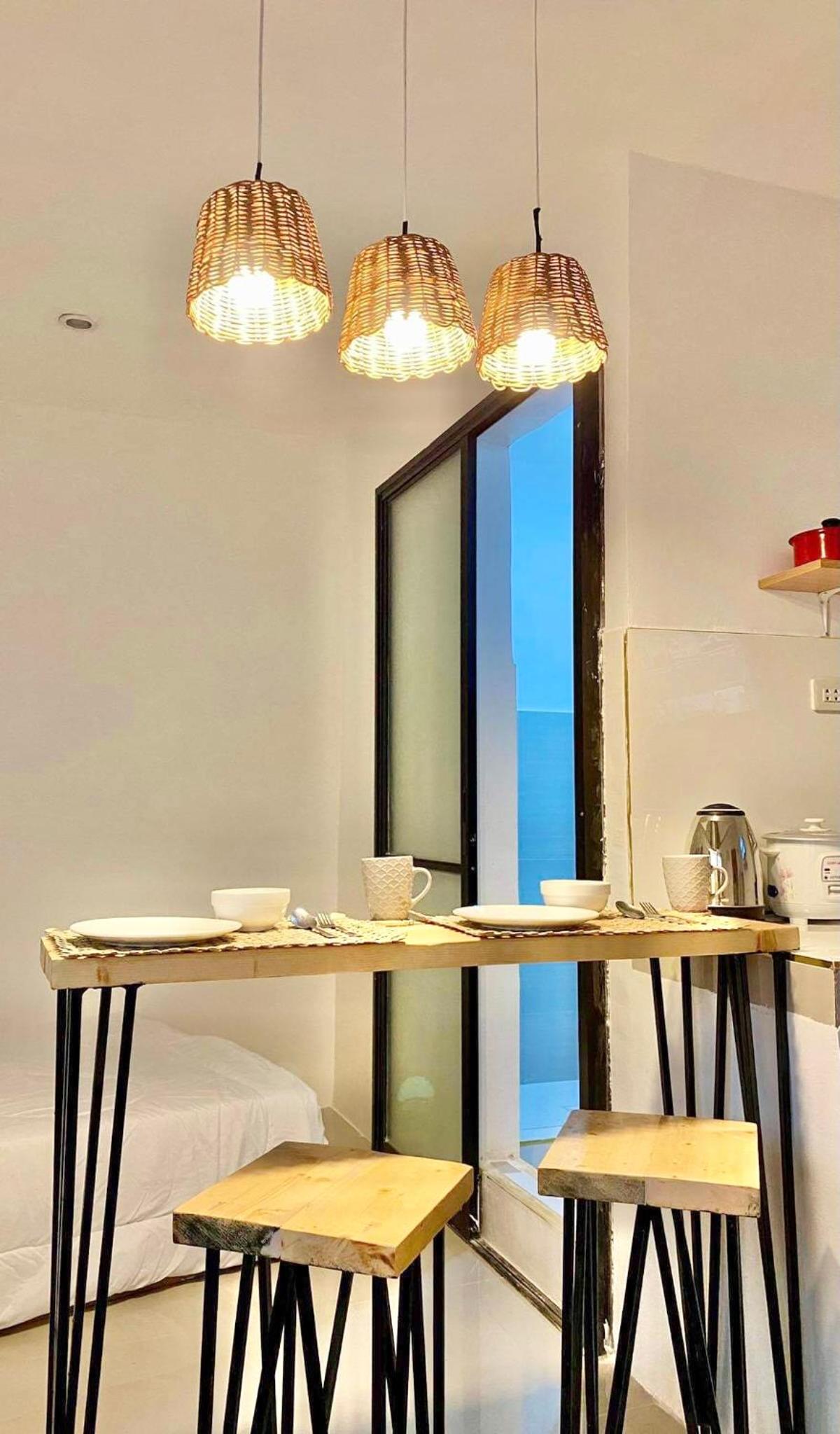 One-Bedroom Apartment - Photo 4