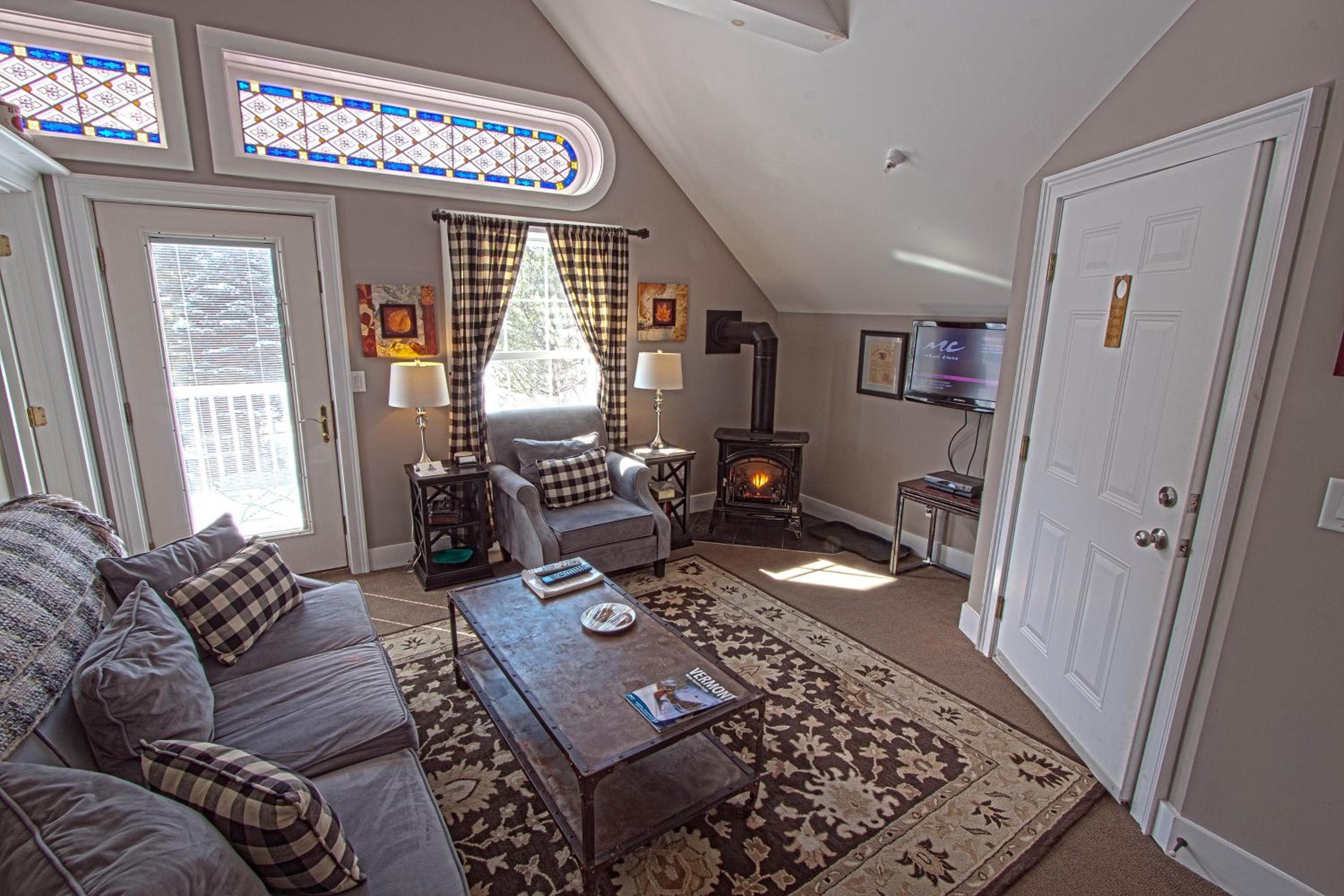 Deluxe Suite photo 3