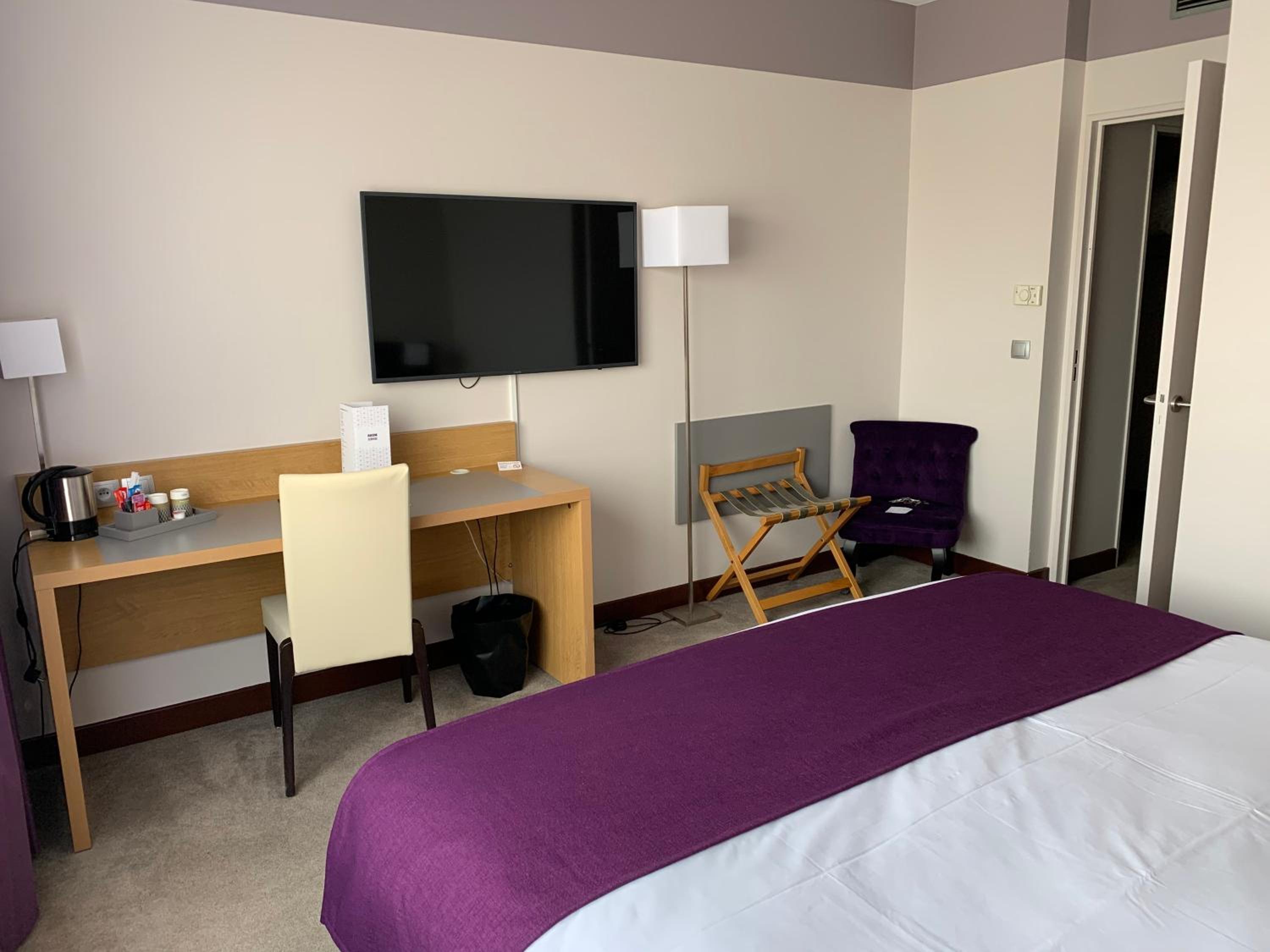 Standard Double Room - Photo 1