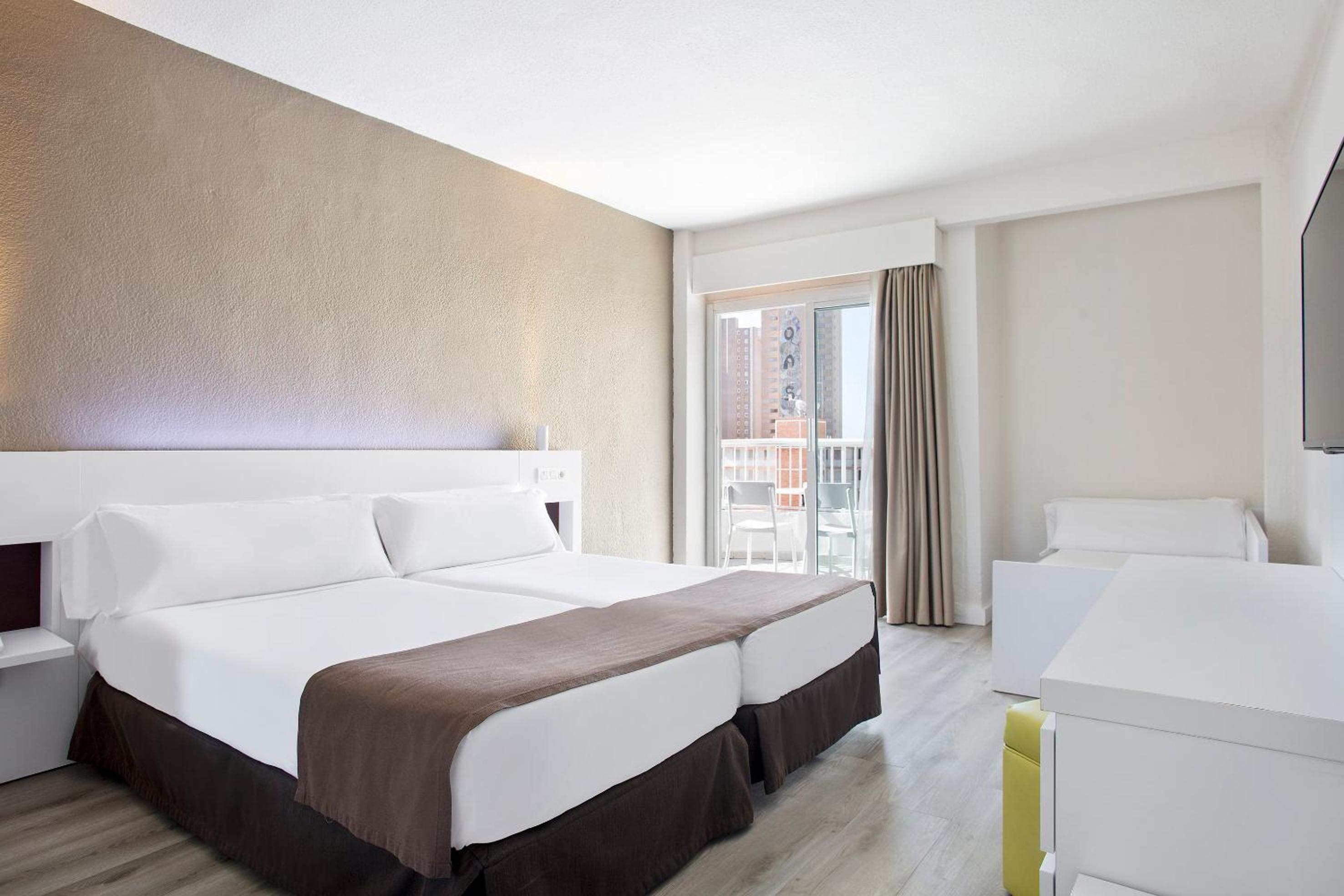 Relax in our stylish and spacious hotel room!