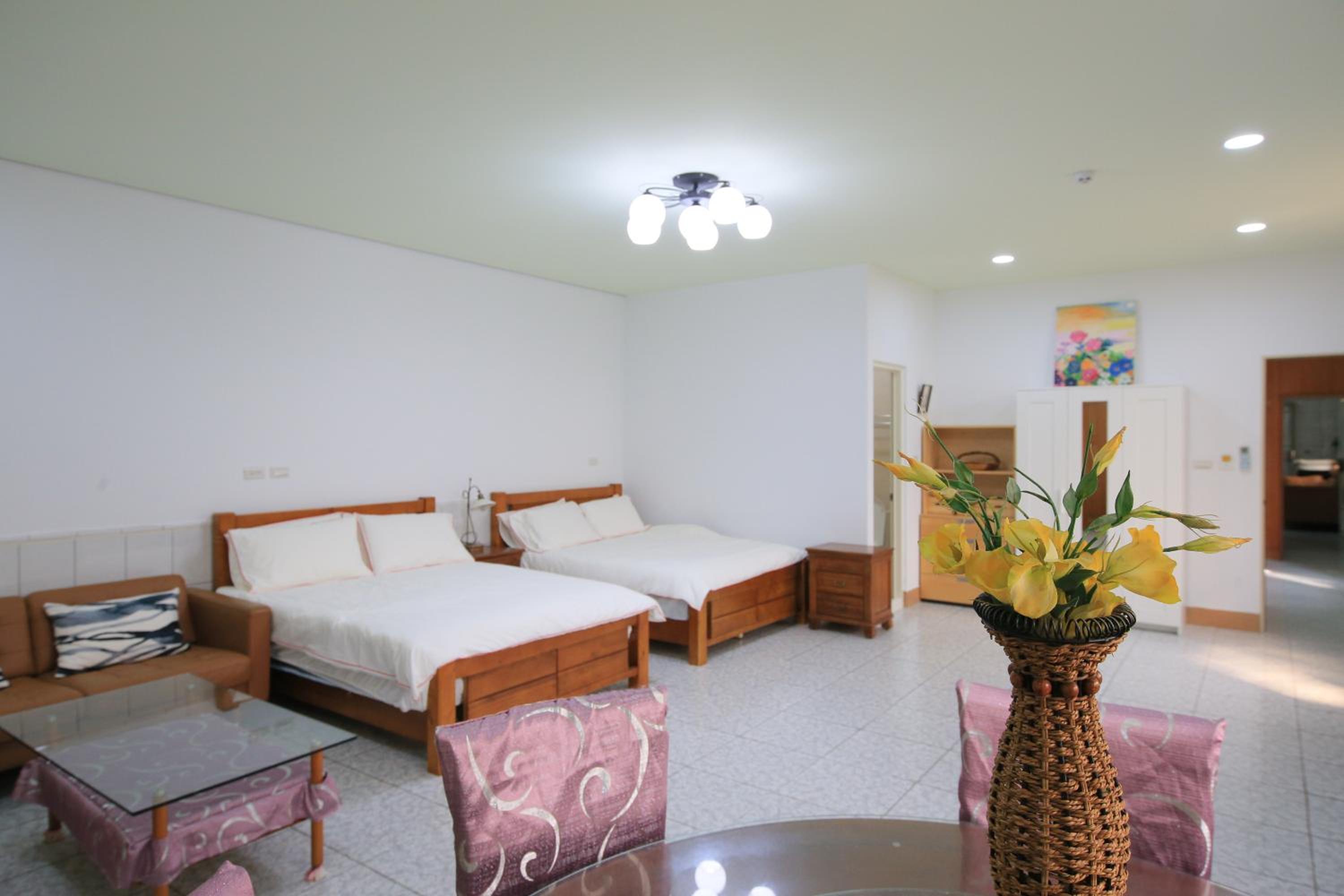 Deluxe Family Suite photo 1
