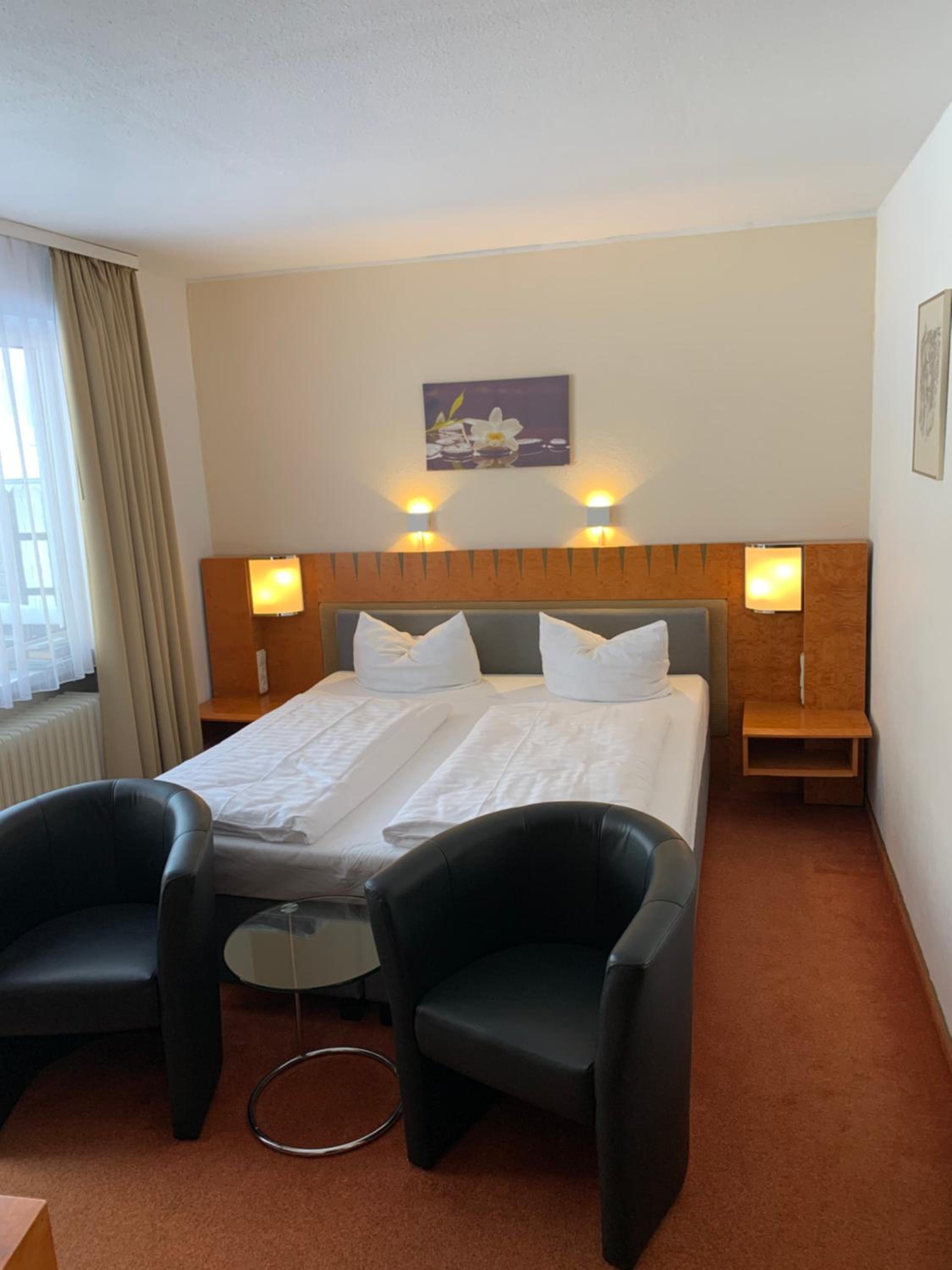 Double Room - Photo 11