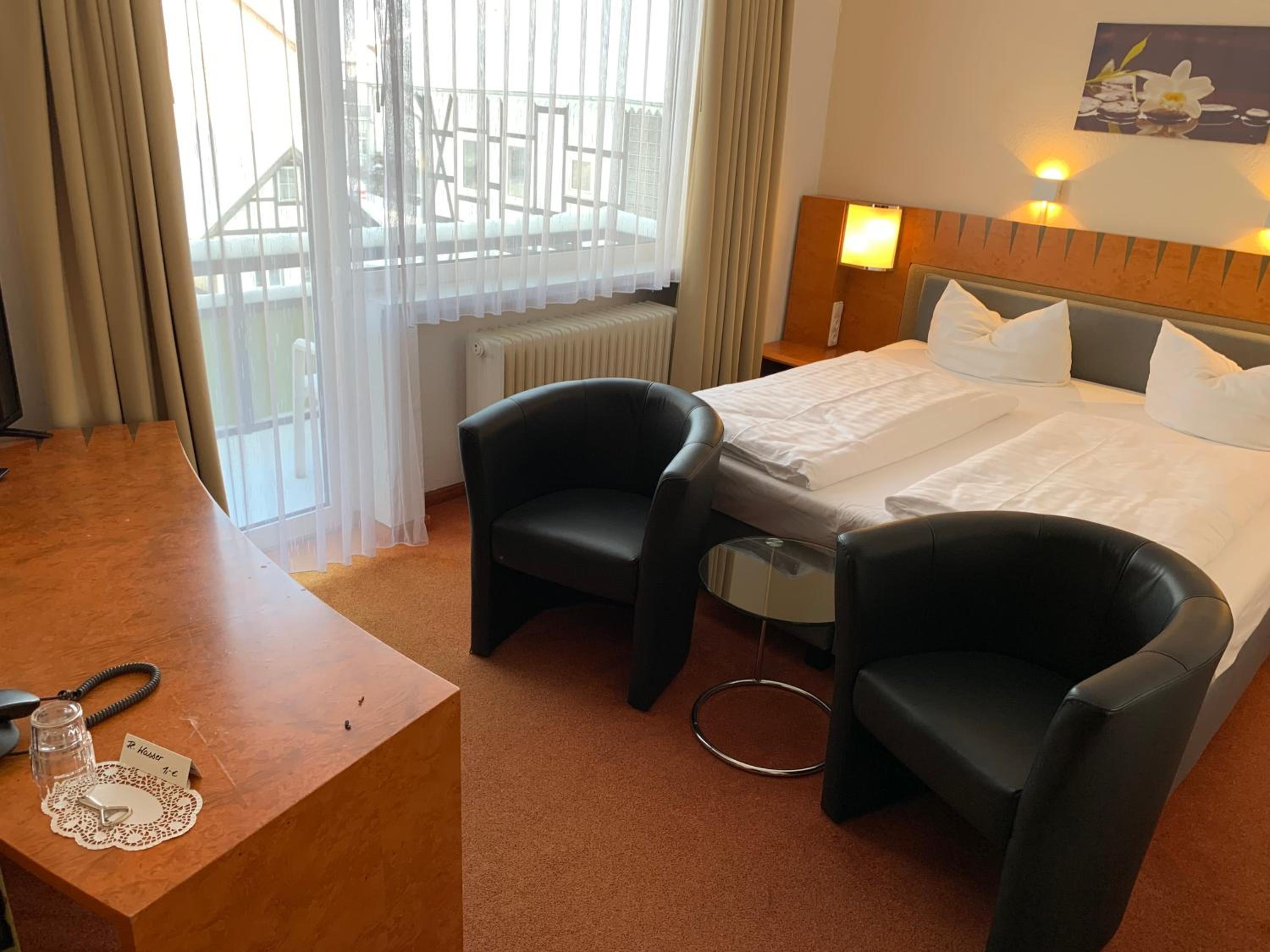 Double Room - Photo 12