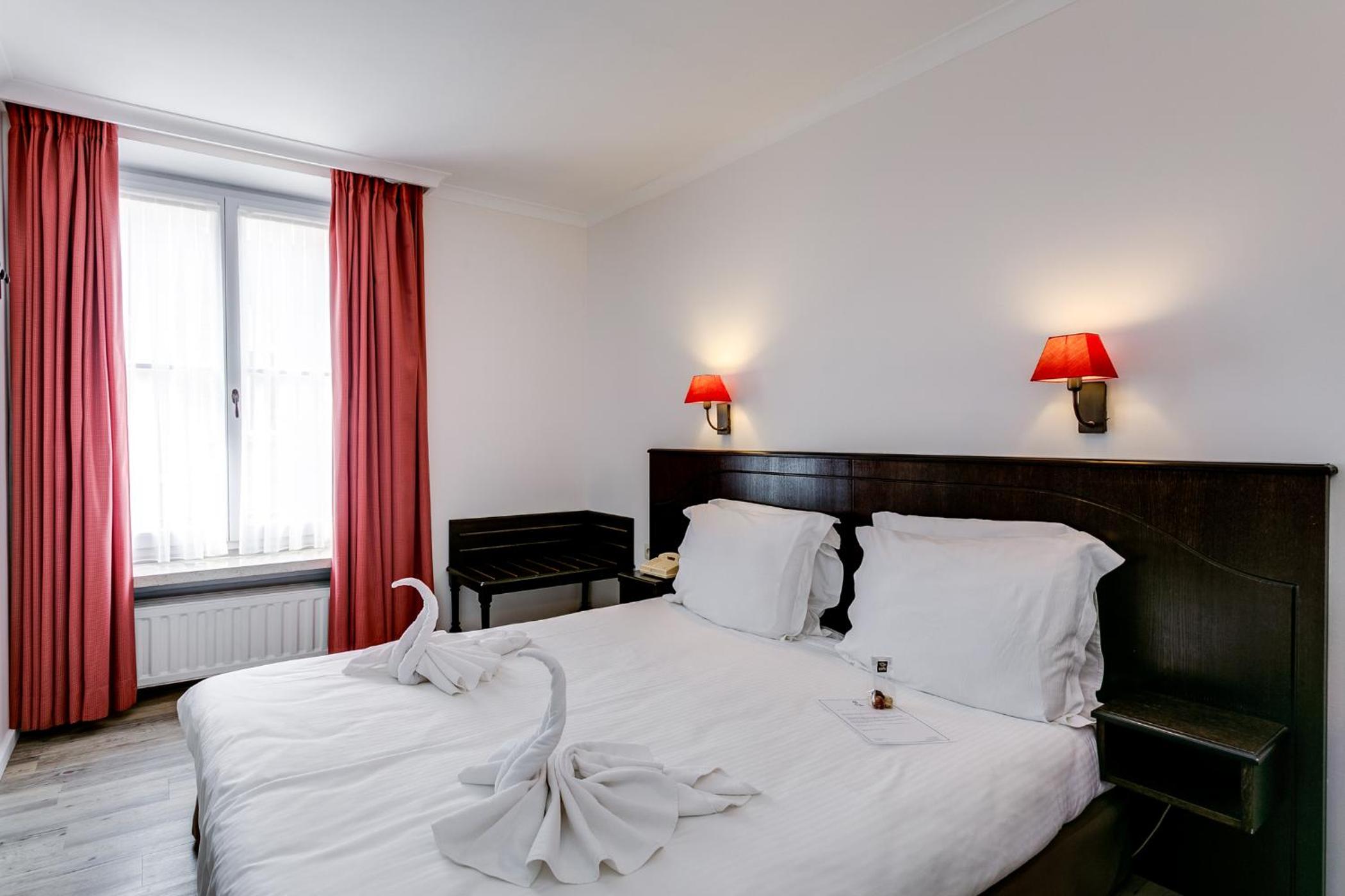 Double Room - Photo 2