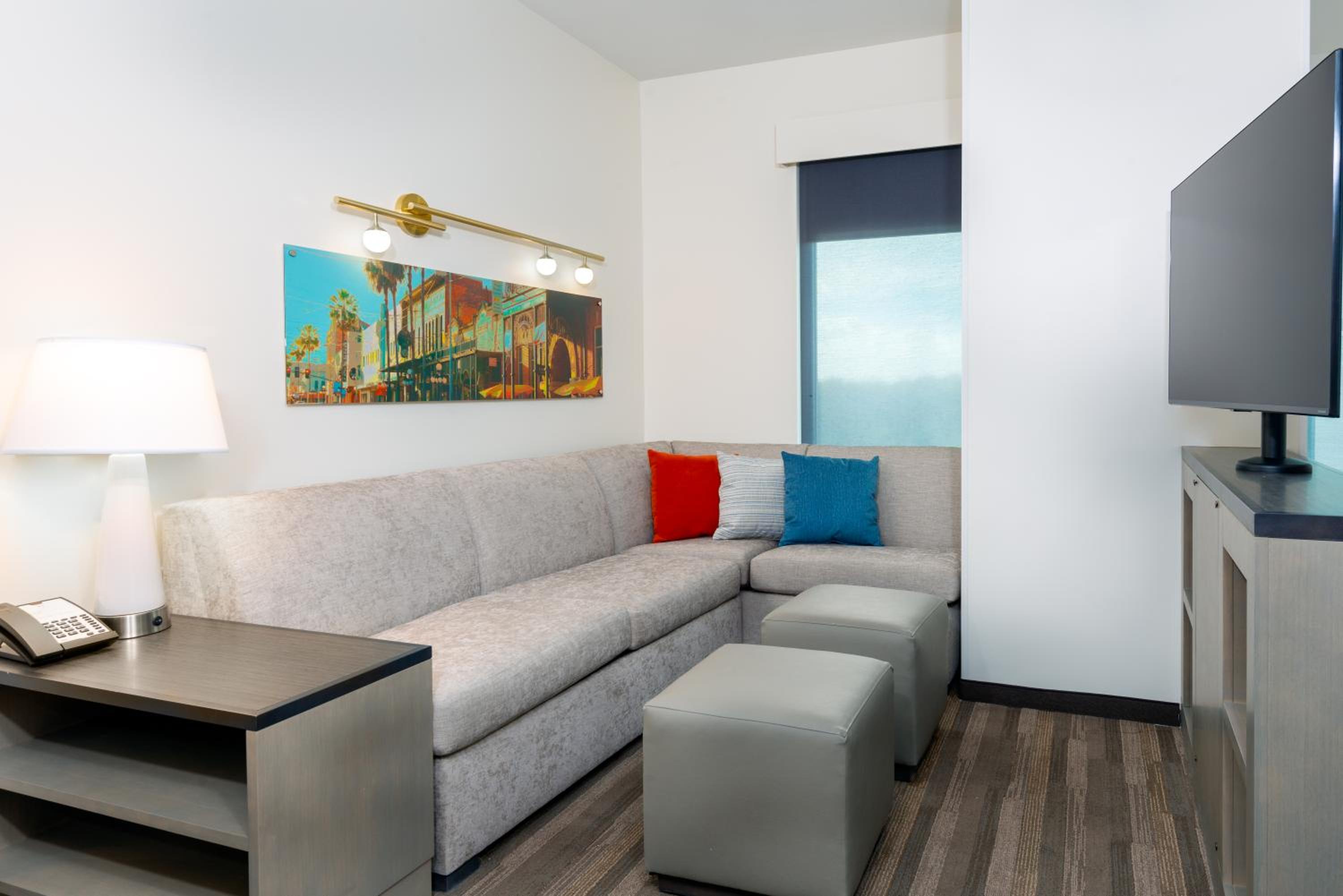 King Studio Suite with Kitchen and Sofa Bed - Photo 1