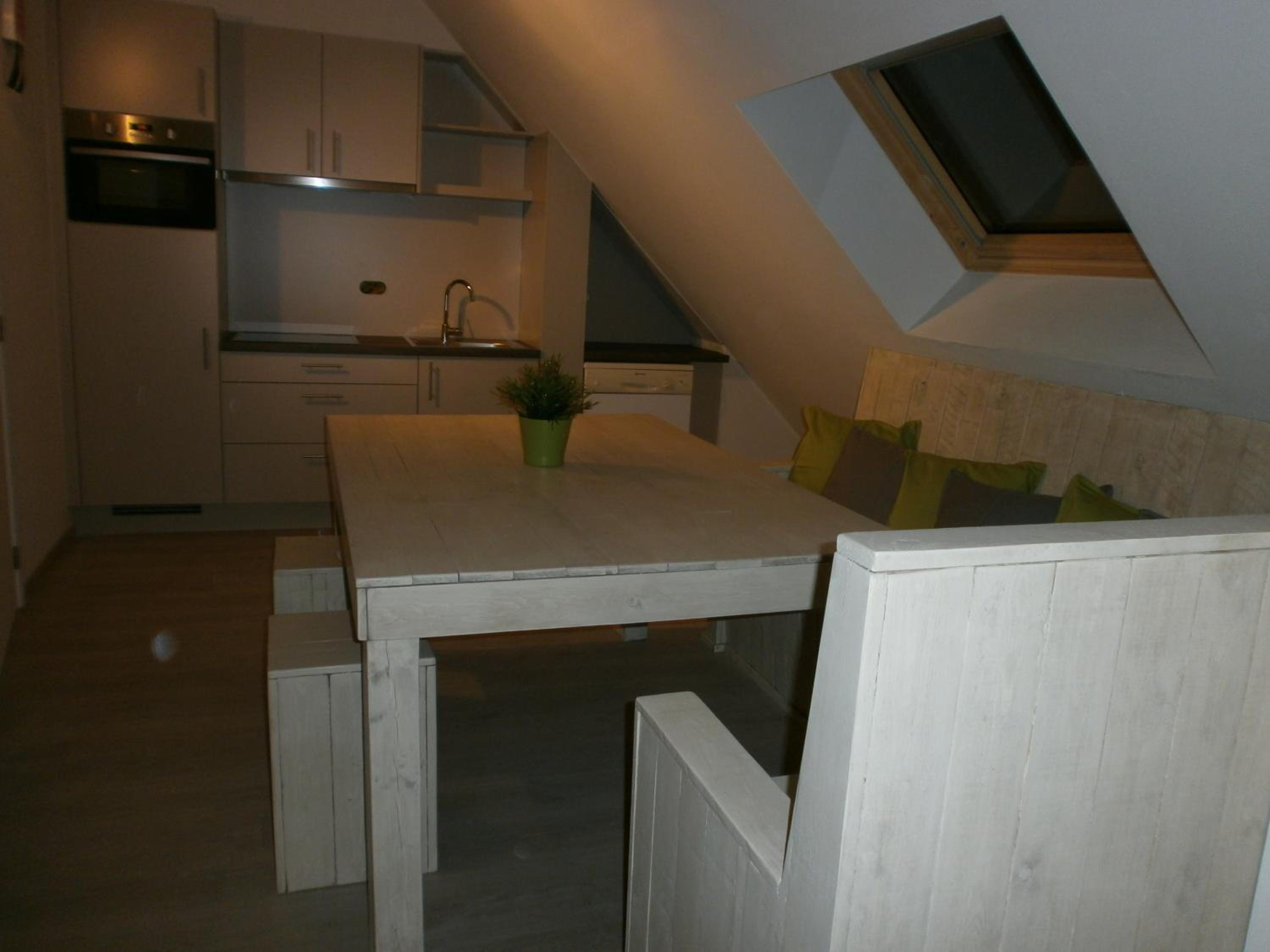 One-Bedroom Apartment photo 2