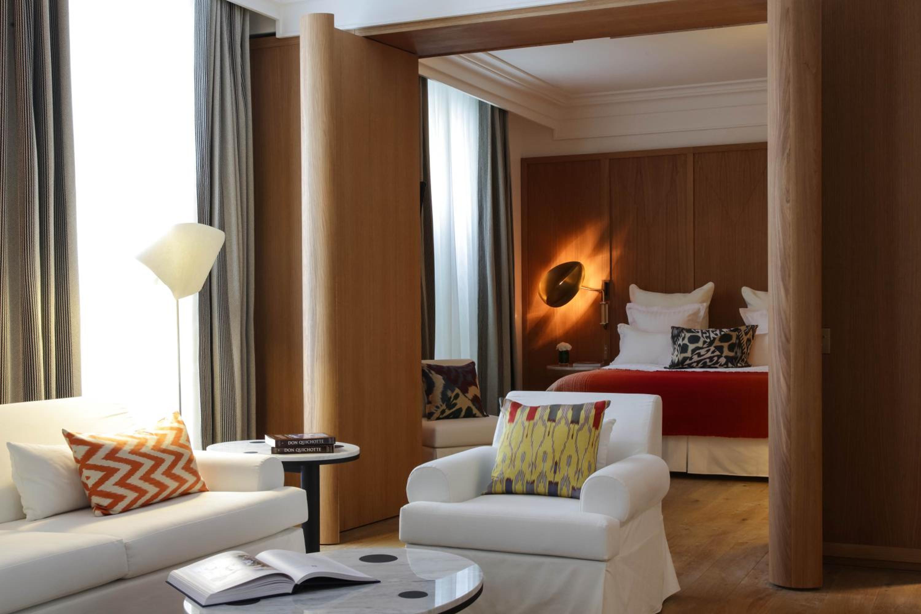 Prestige Suite (Non Smoking)