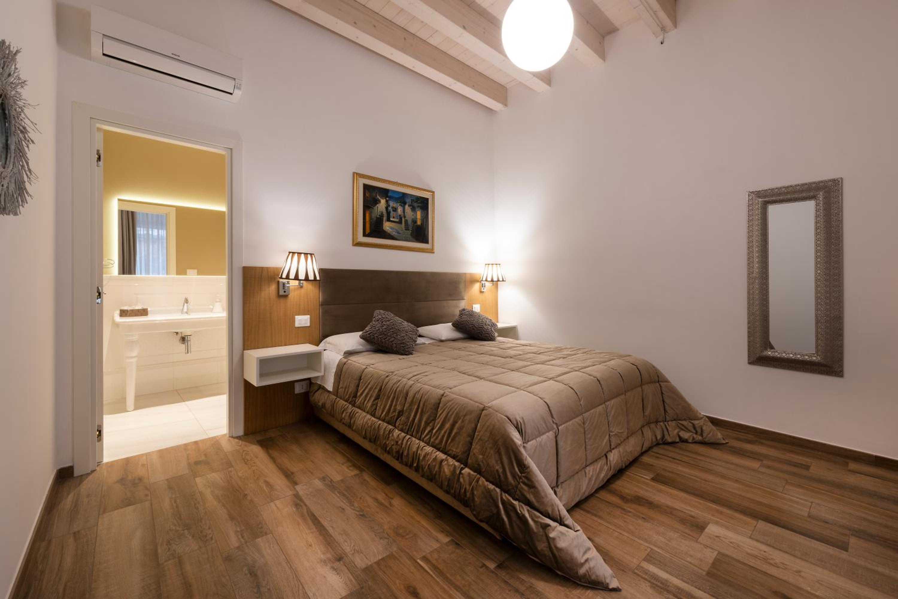 Superior Double or Twin Room with City View