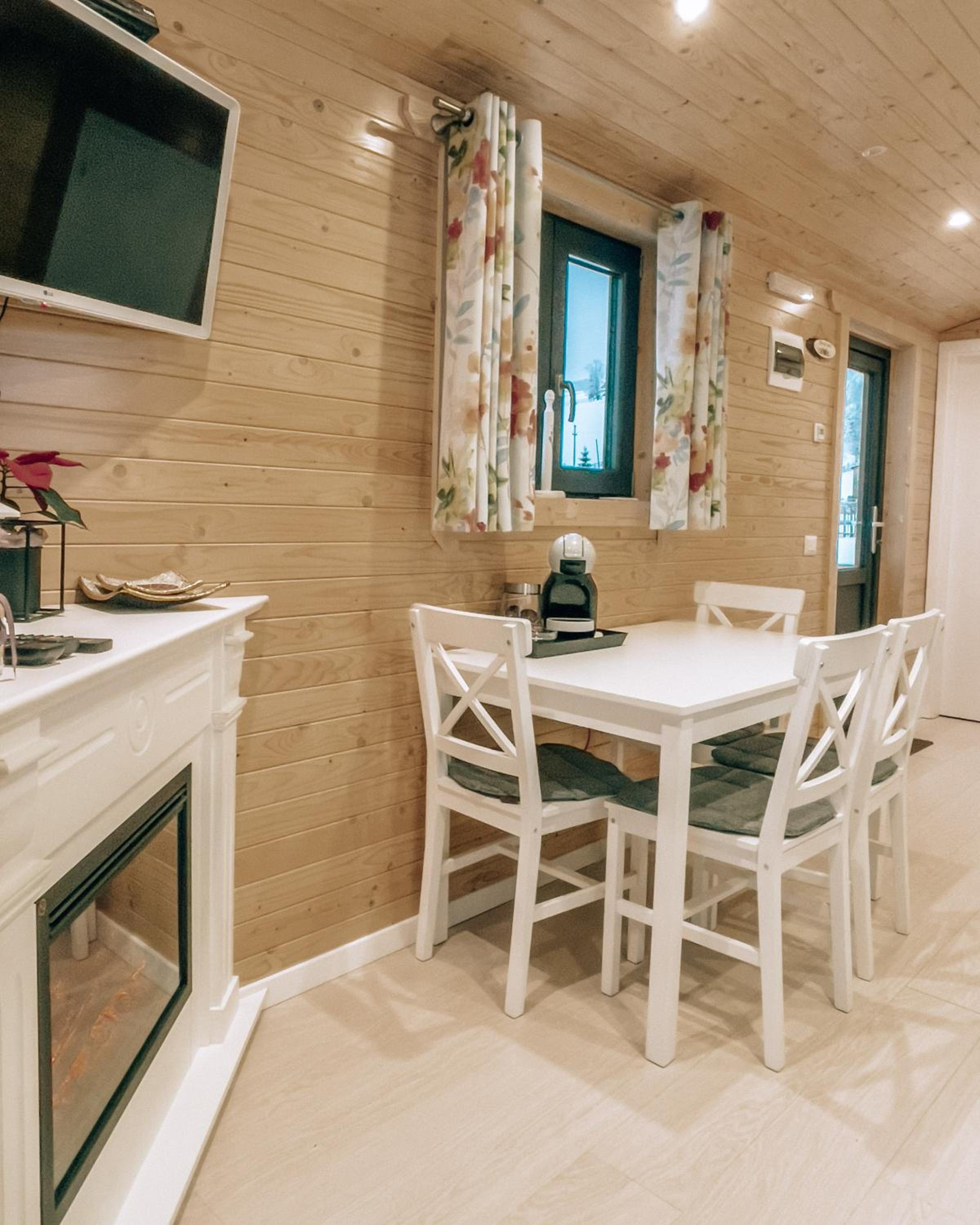 Caravan photo 2