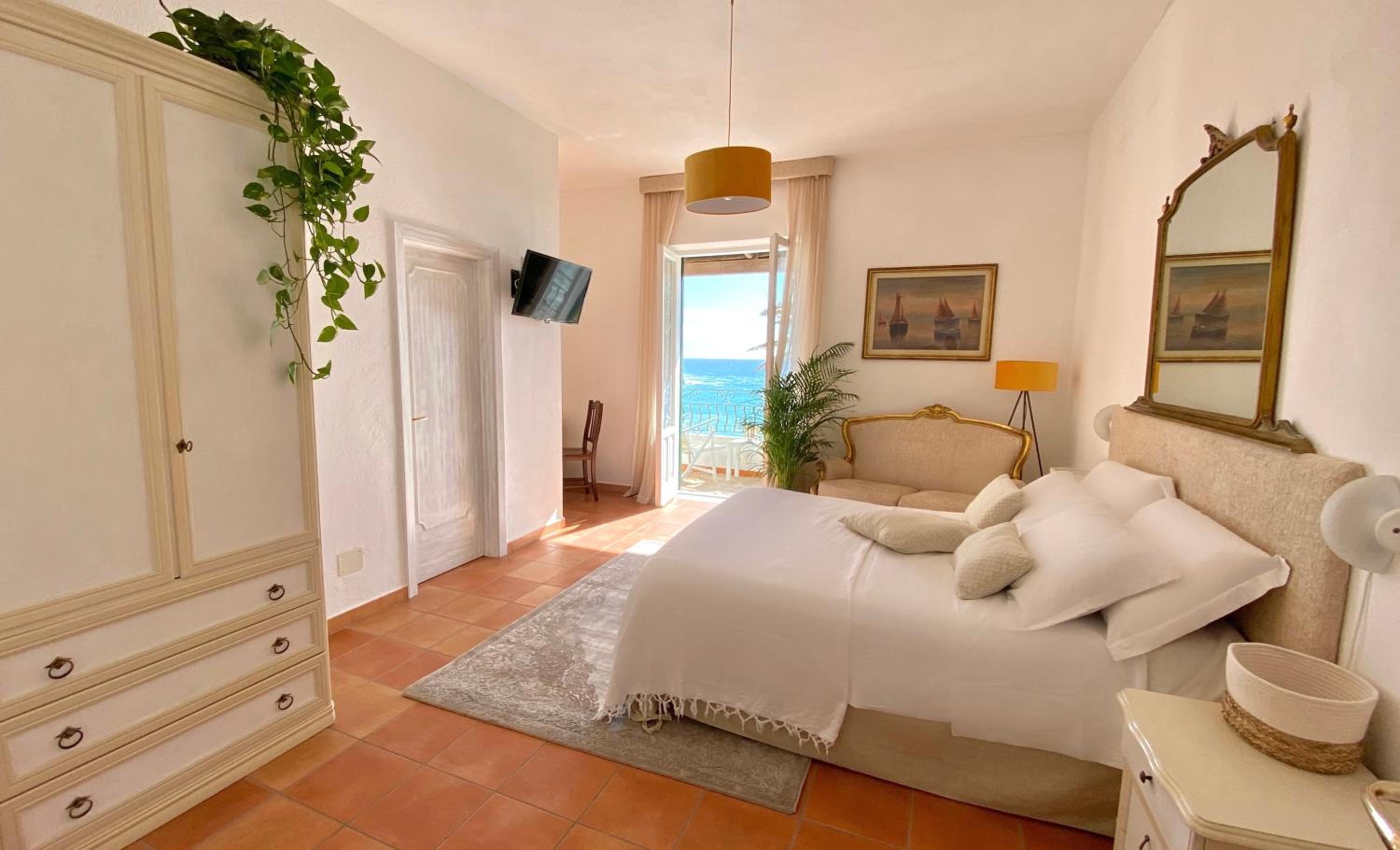 Suite with Sea View