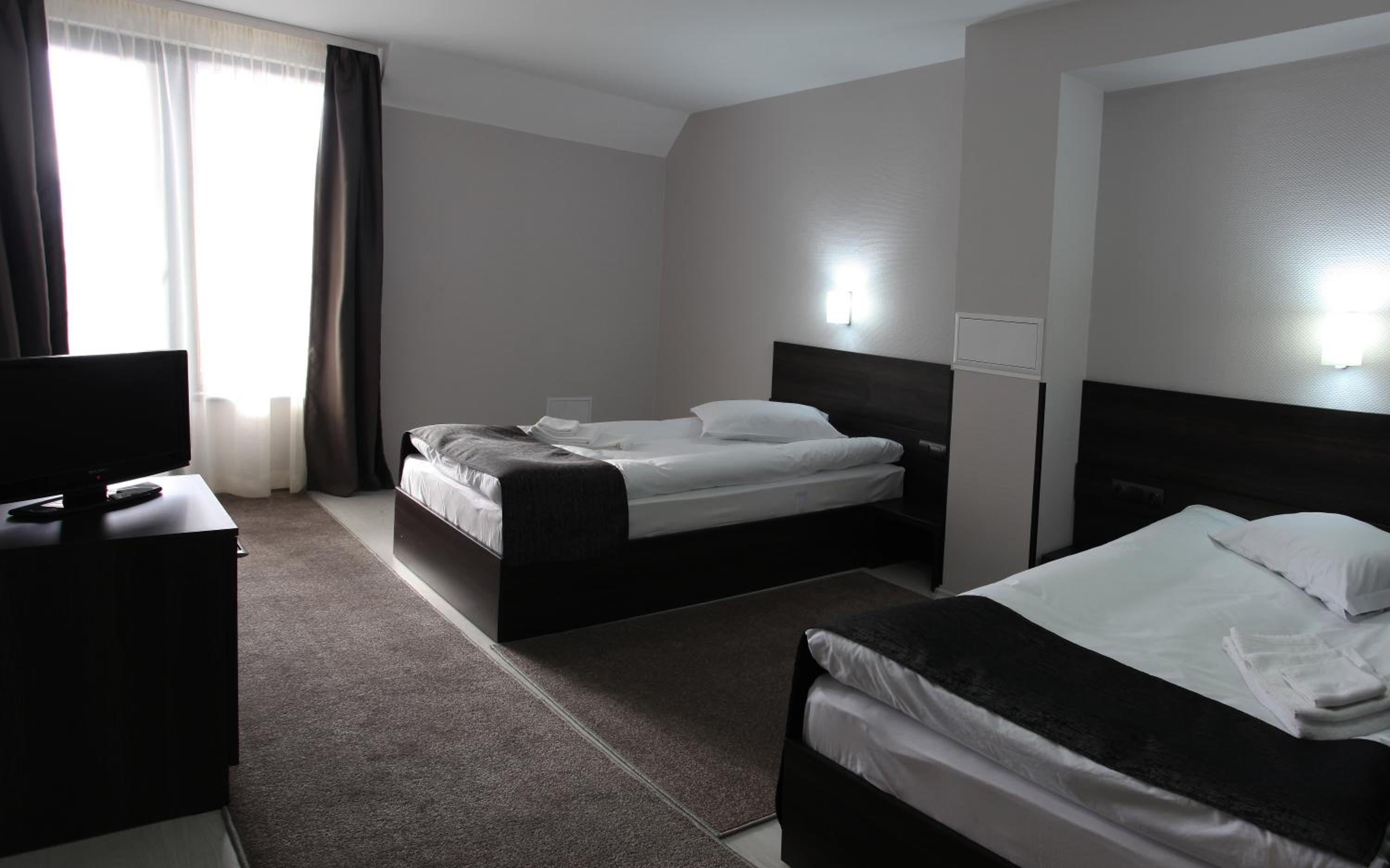 Economy Single Room