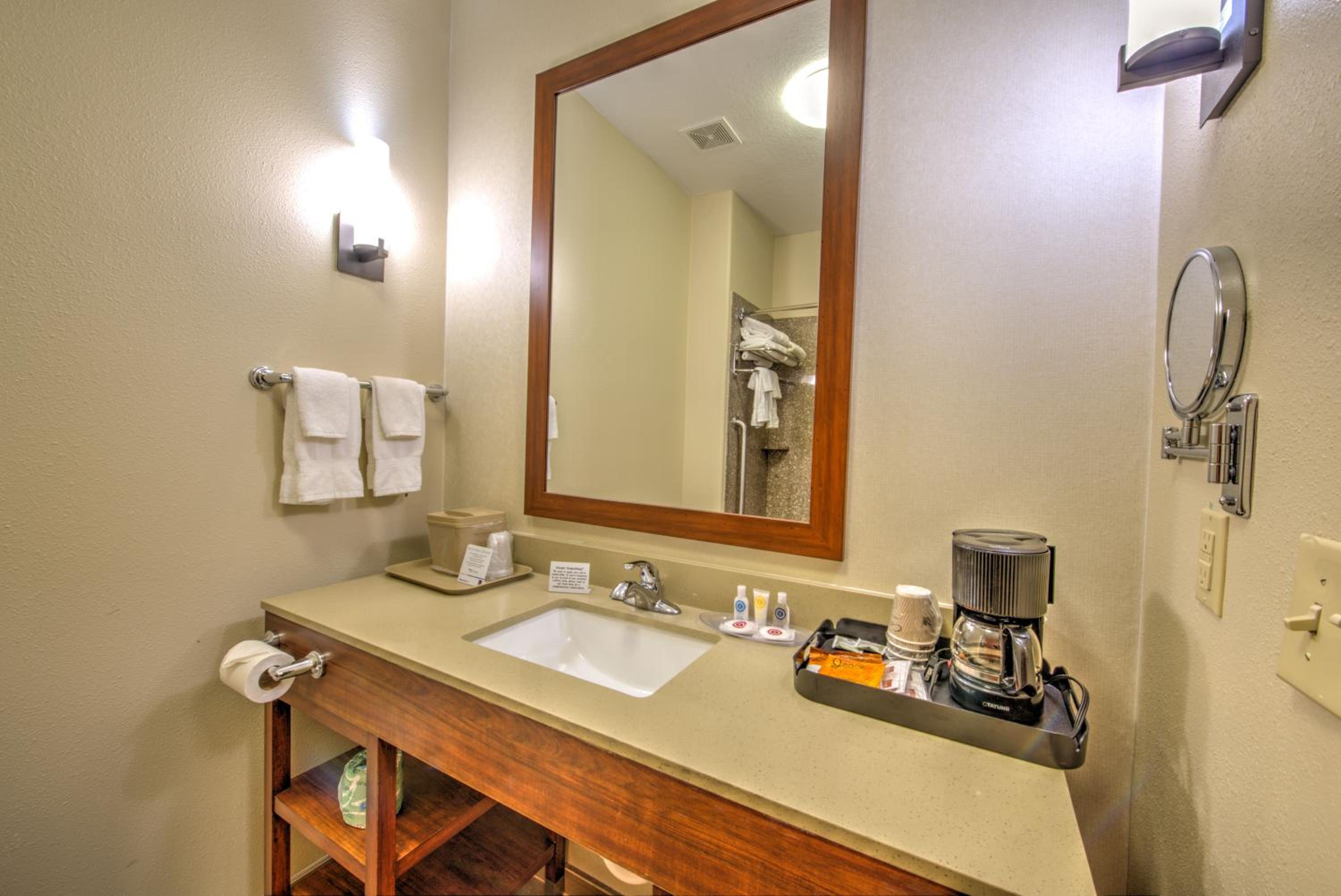 King Suite - Photo 7