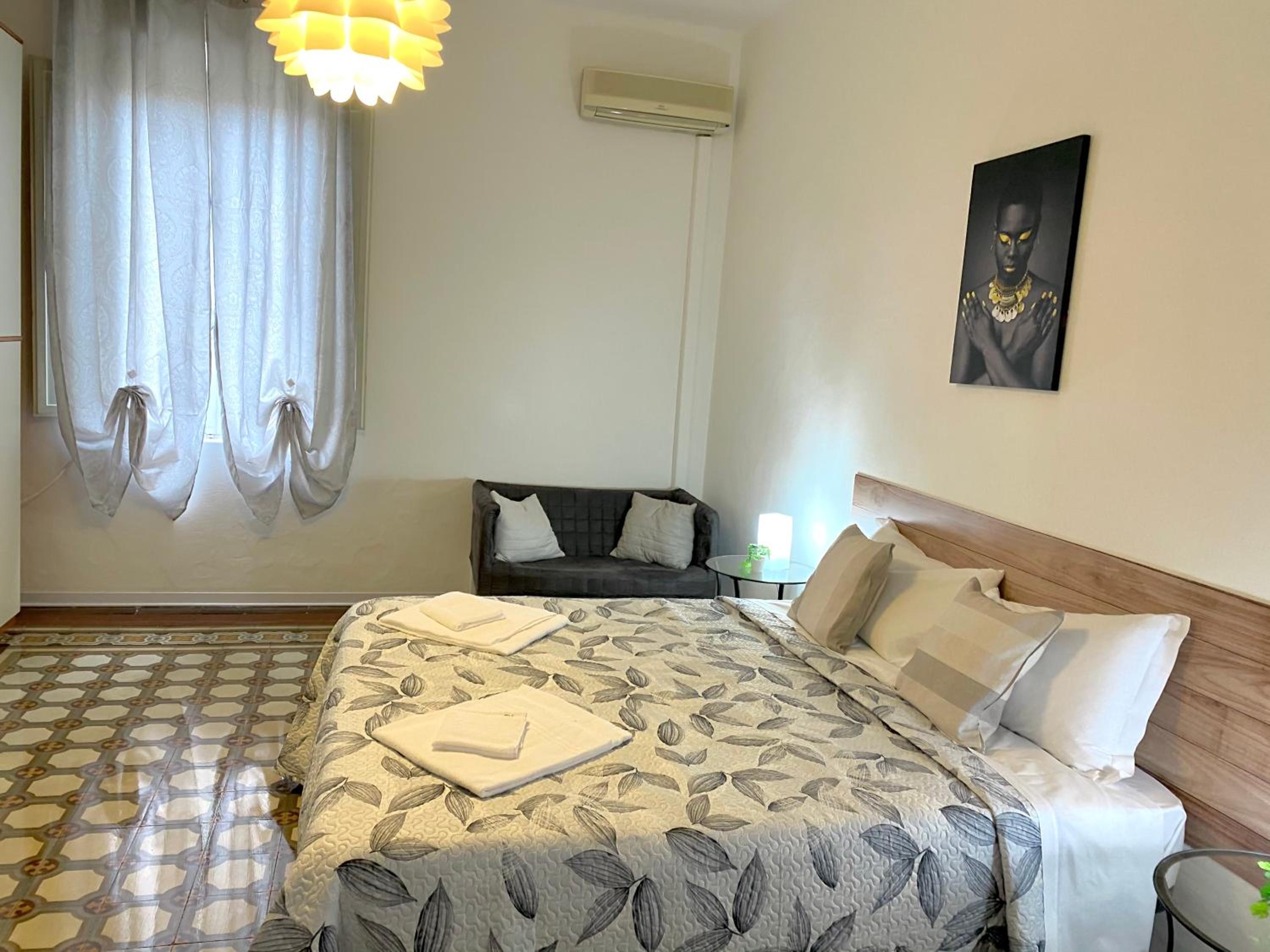 Triple Room with Shared Bathroom