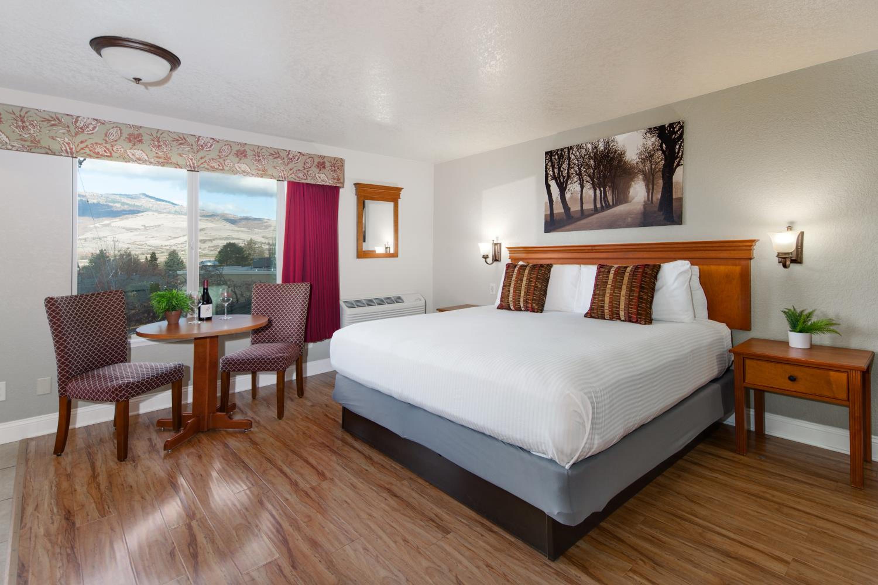 King Room with Kitchenette photo 1