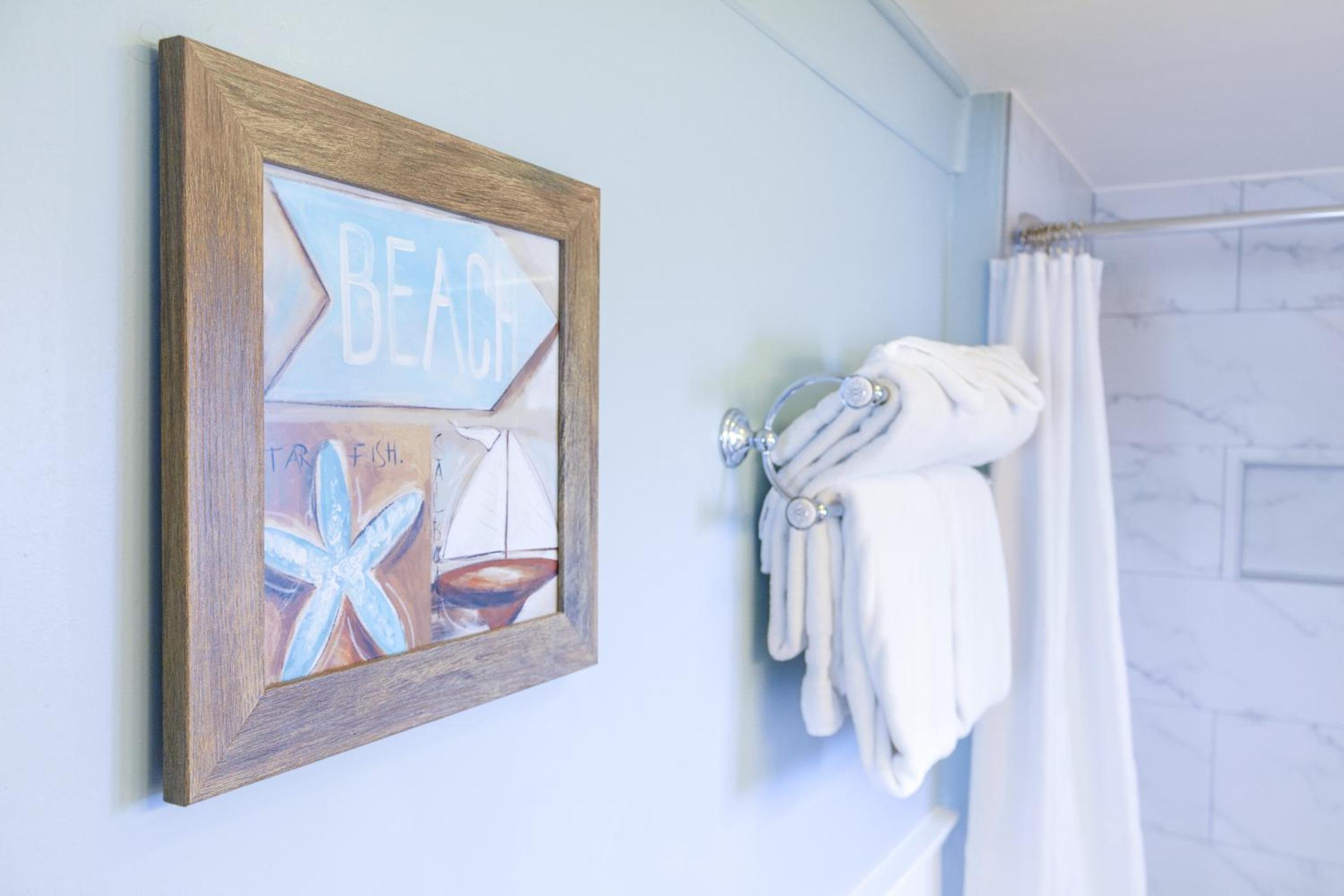 Family Cottage - Pet Friendly - Photo 12