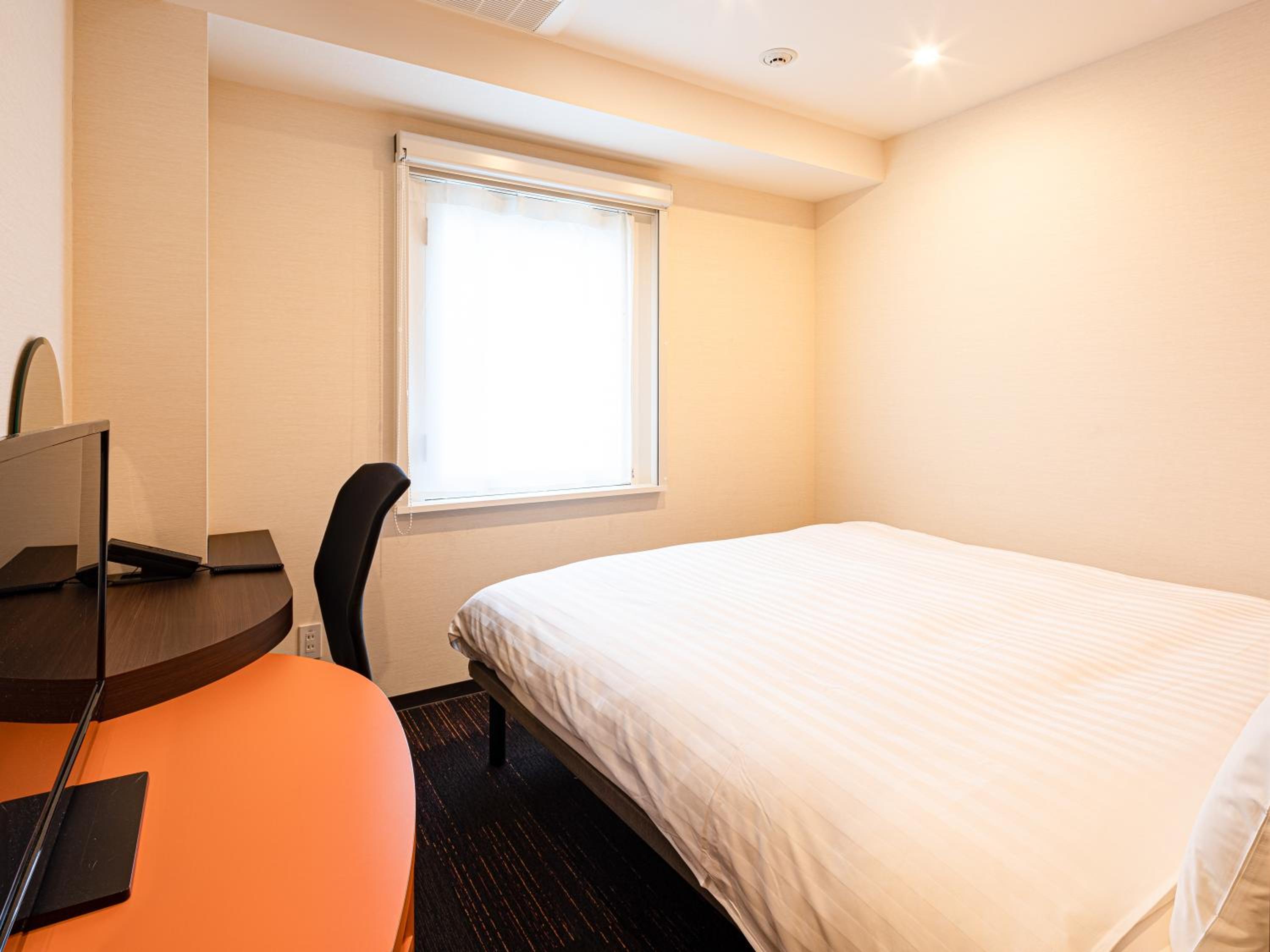 Economy King Room - Non-Smoking photo 2