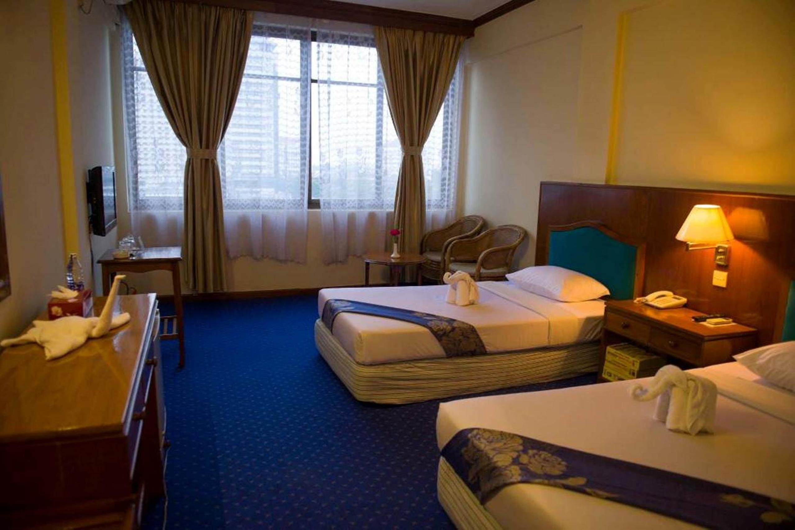 Superior Twin Room With City View photo 3