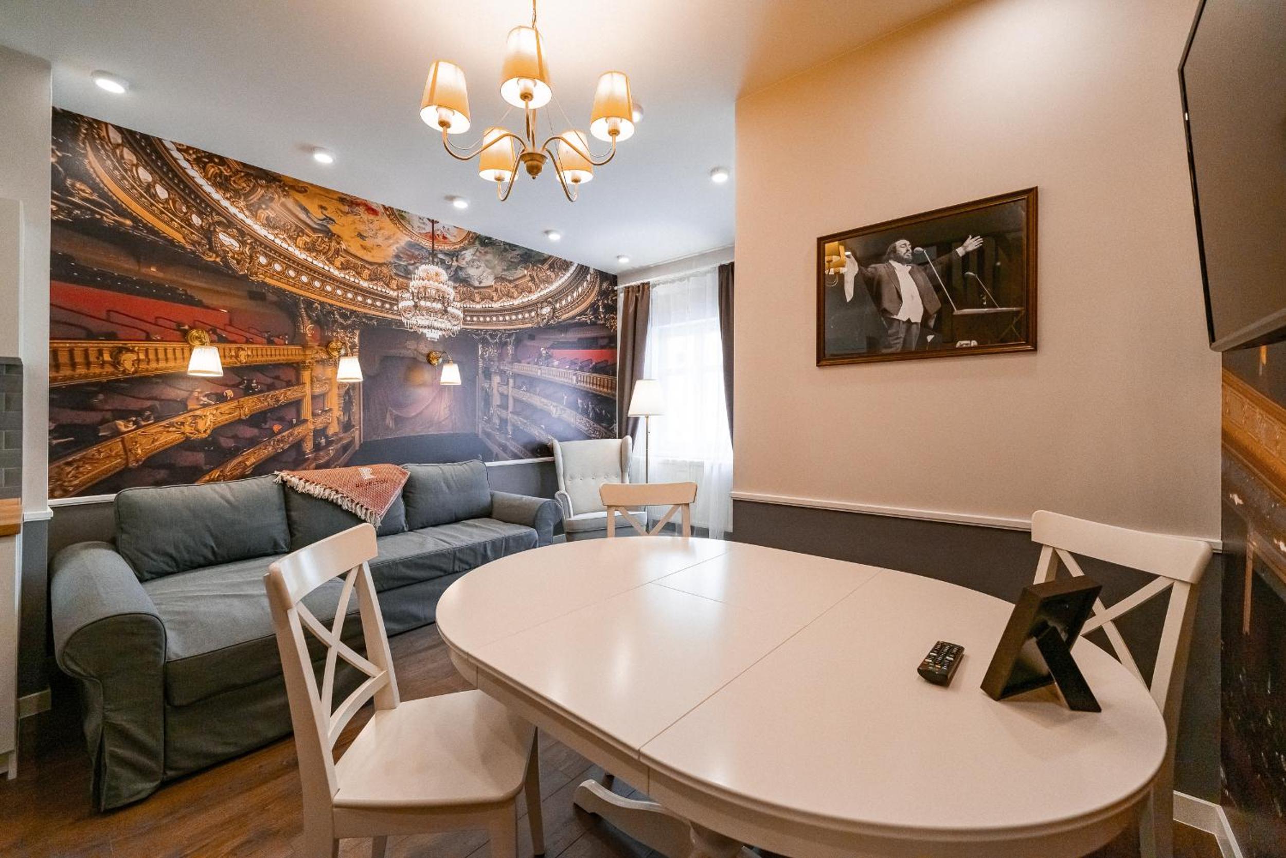 Family Studio
