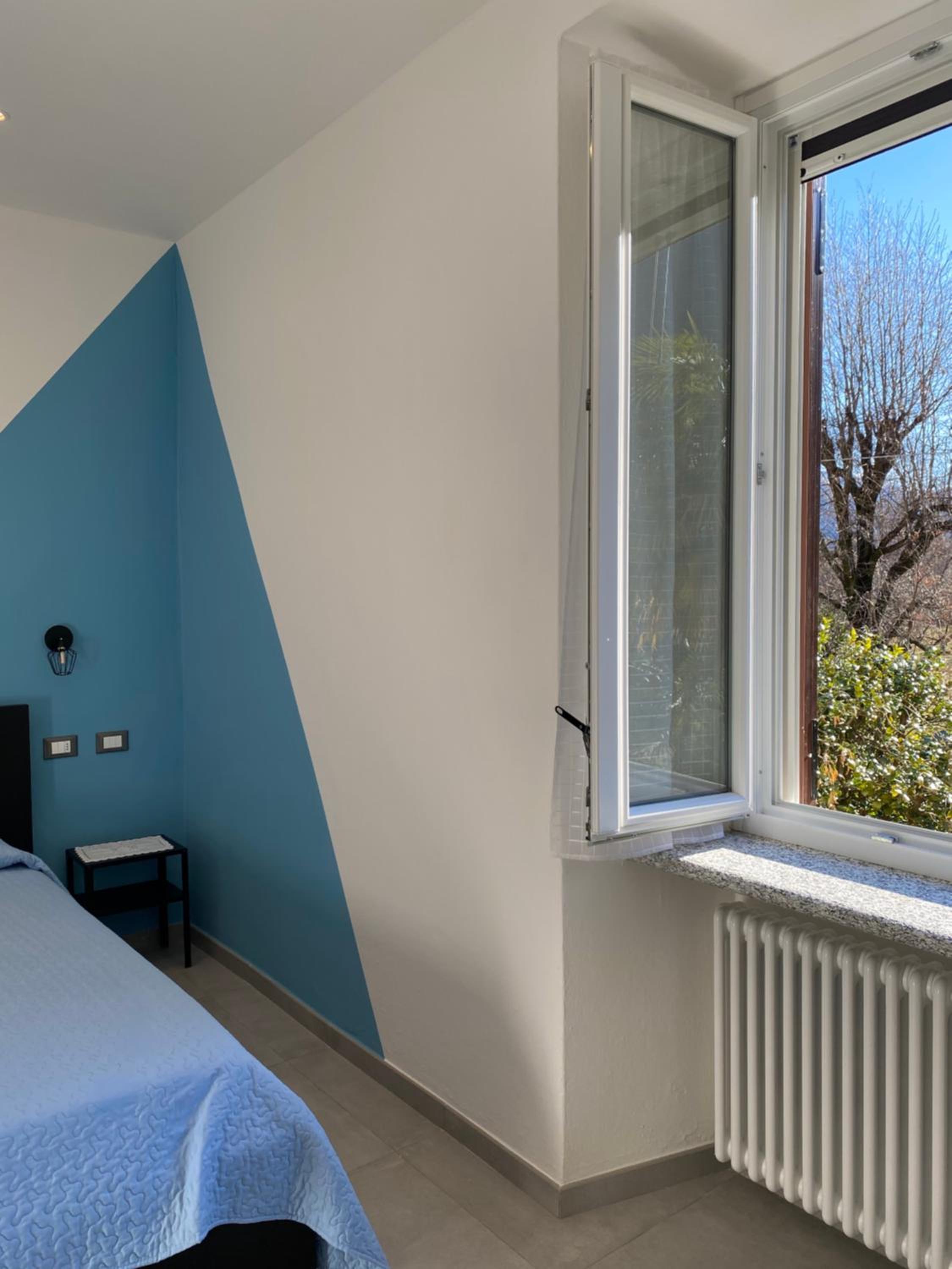 One-Bedroom Apartment photo 3