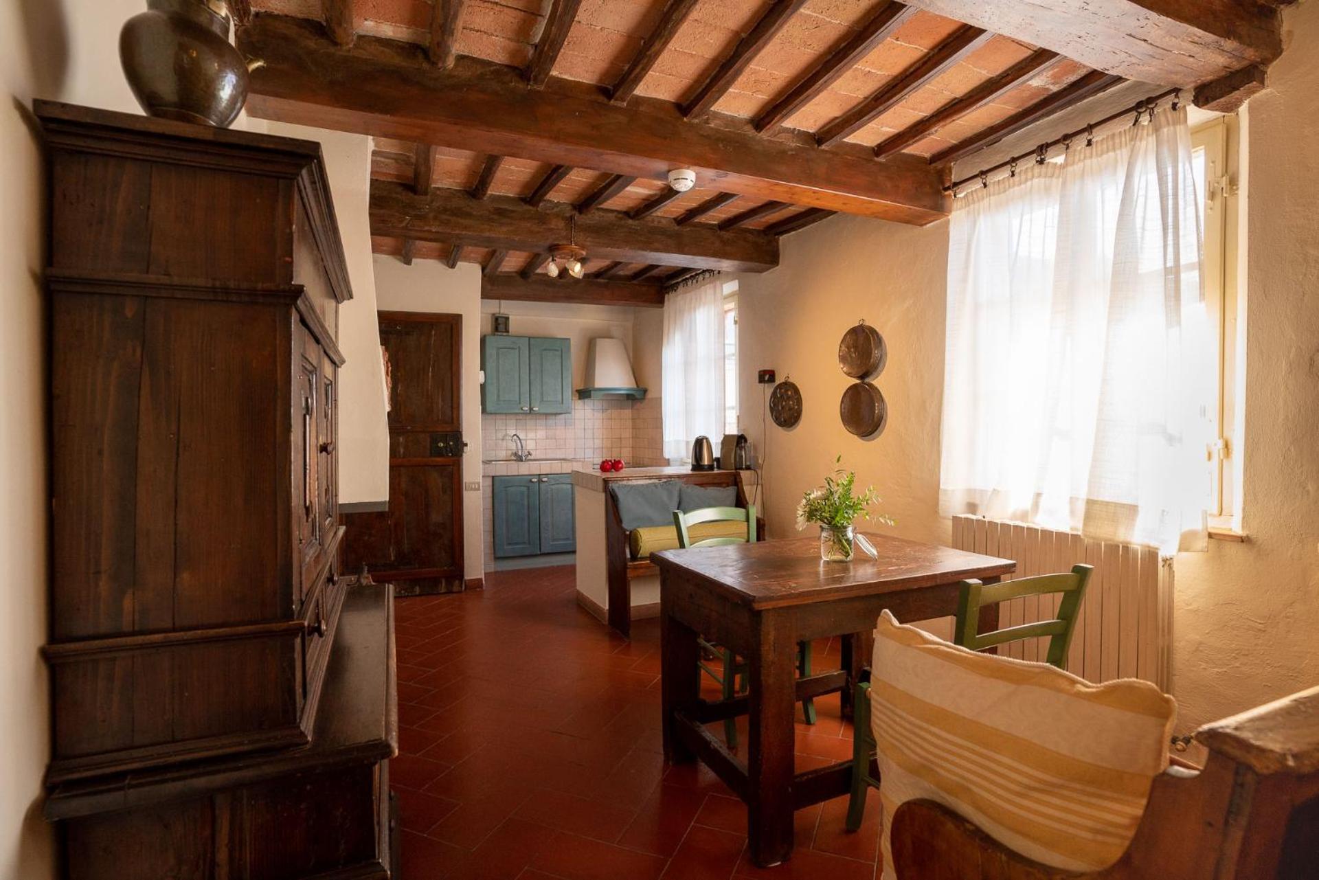 Essential two-room apartment - Photo 2
