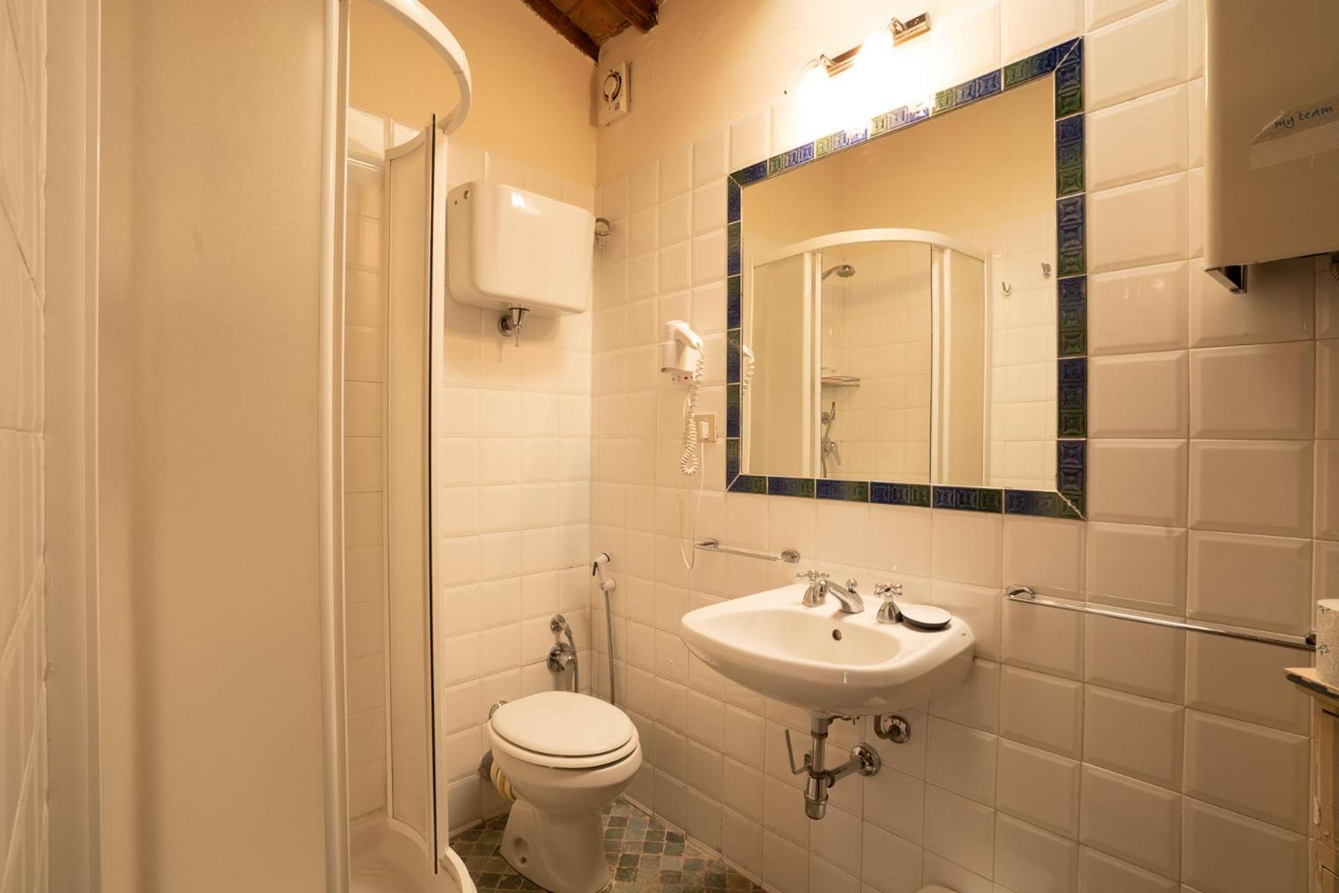 Essential Three-room Apartment - Photo 5