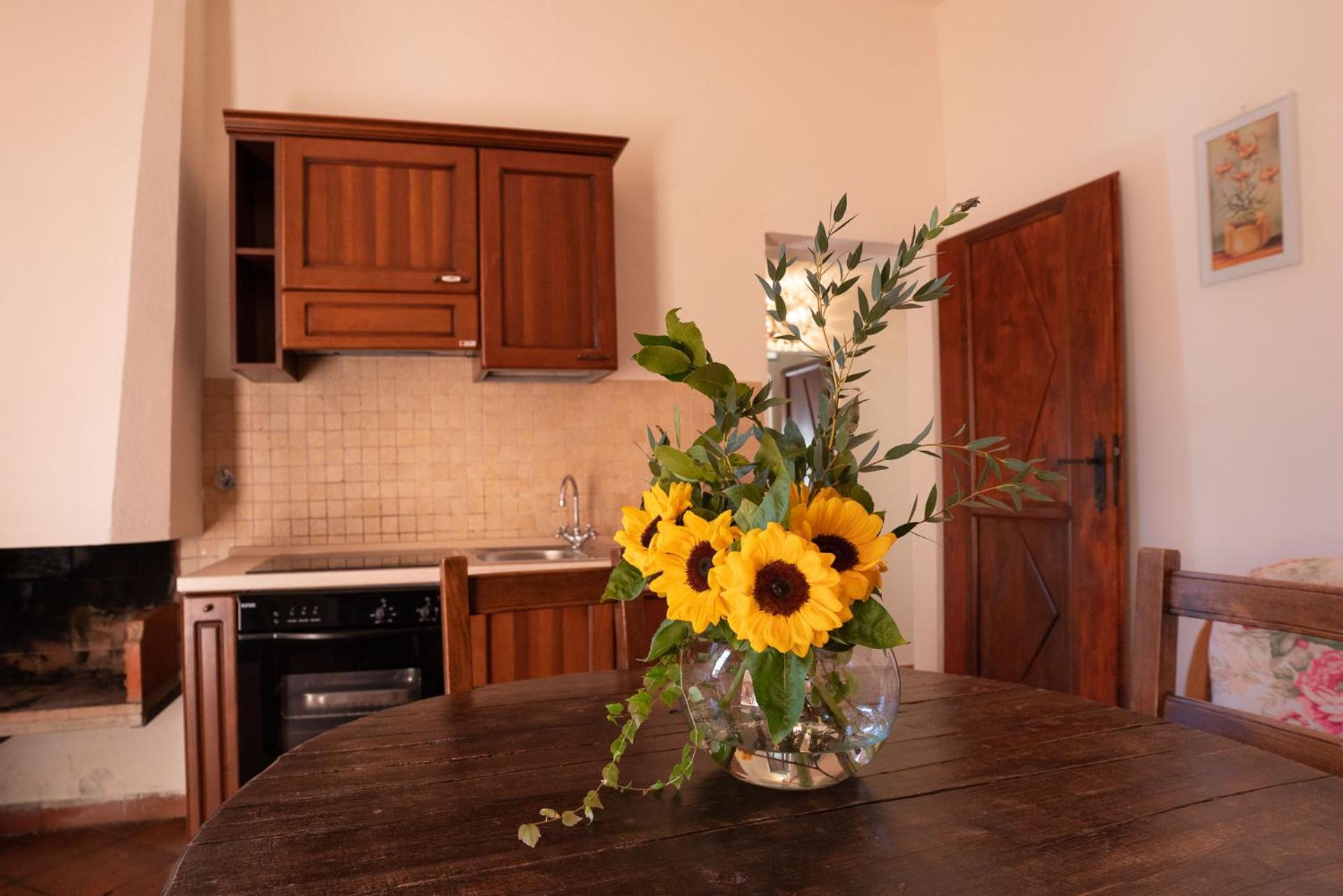 Essential Three-room Apartment - Photo 9