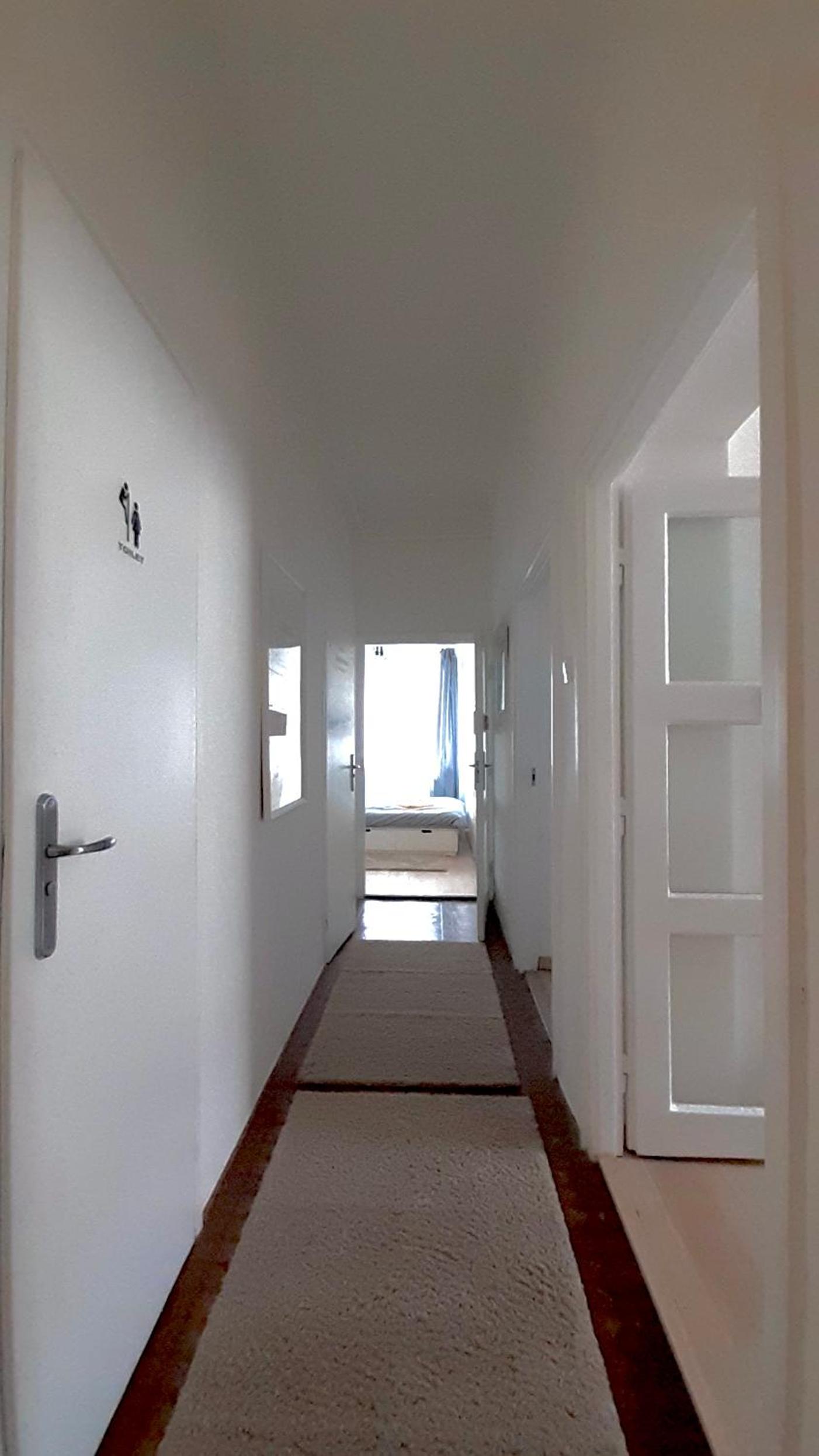 Three-Bedroom Apartment - Photo 7