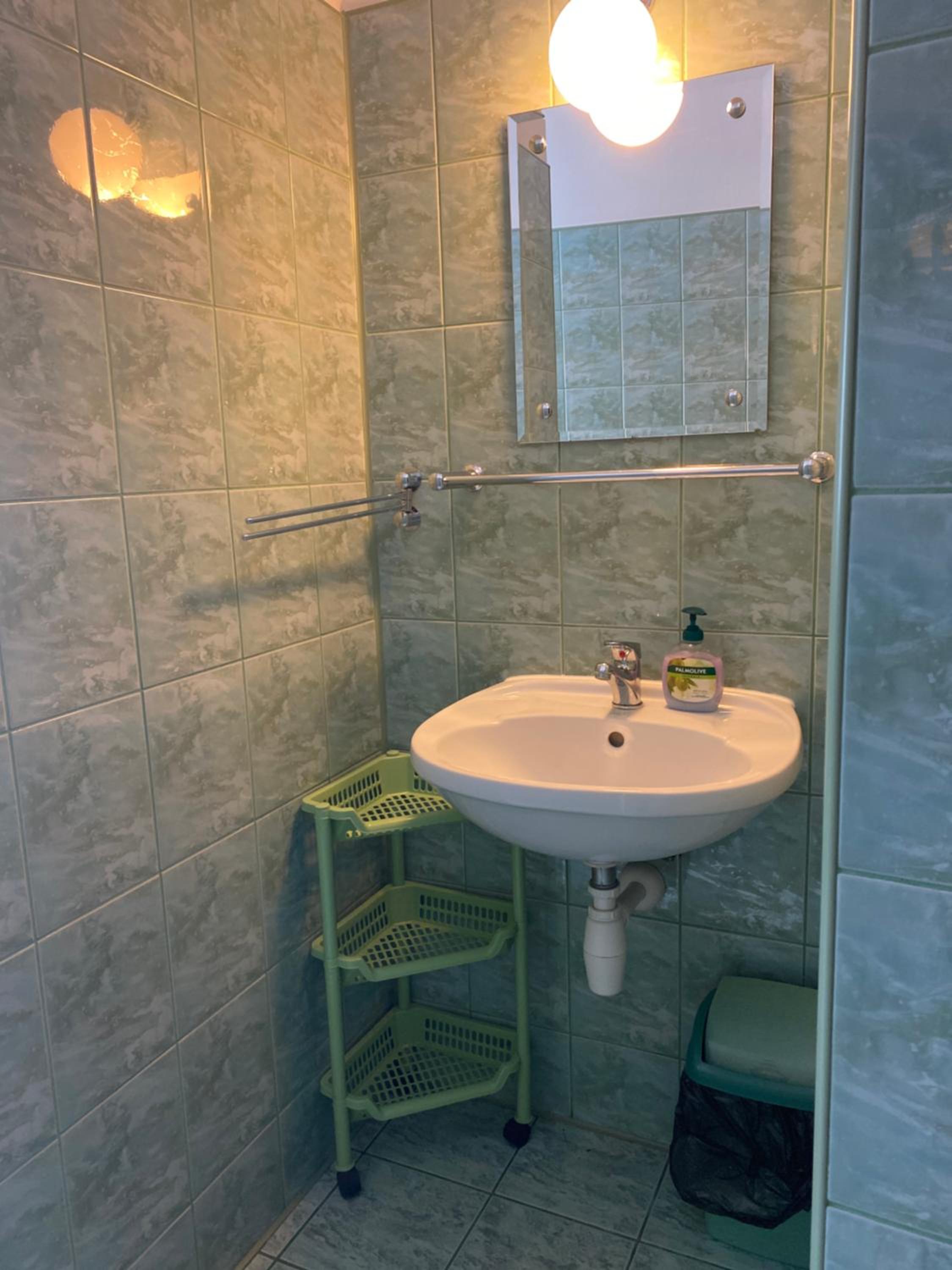 Quadruple Room with Private External Bathroom - Photo 2