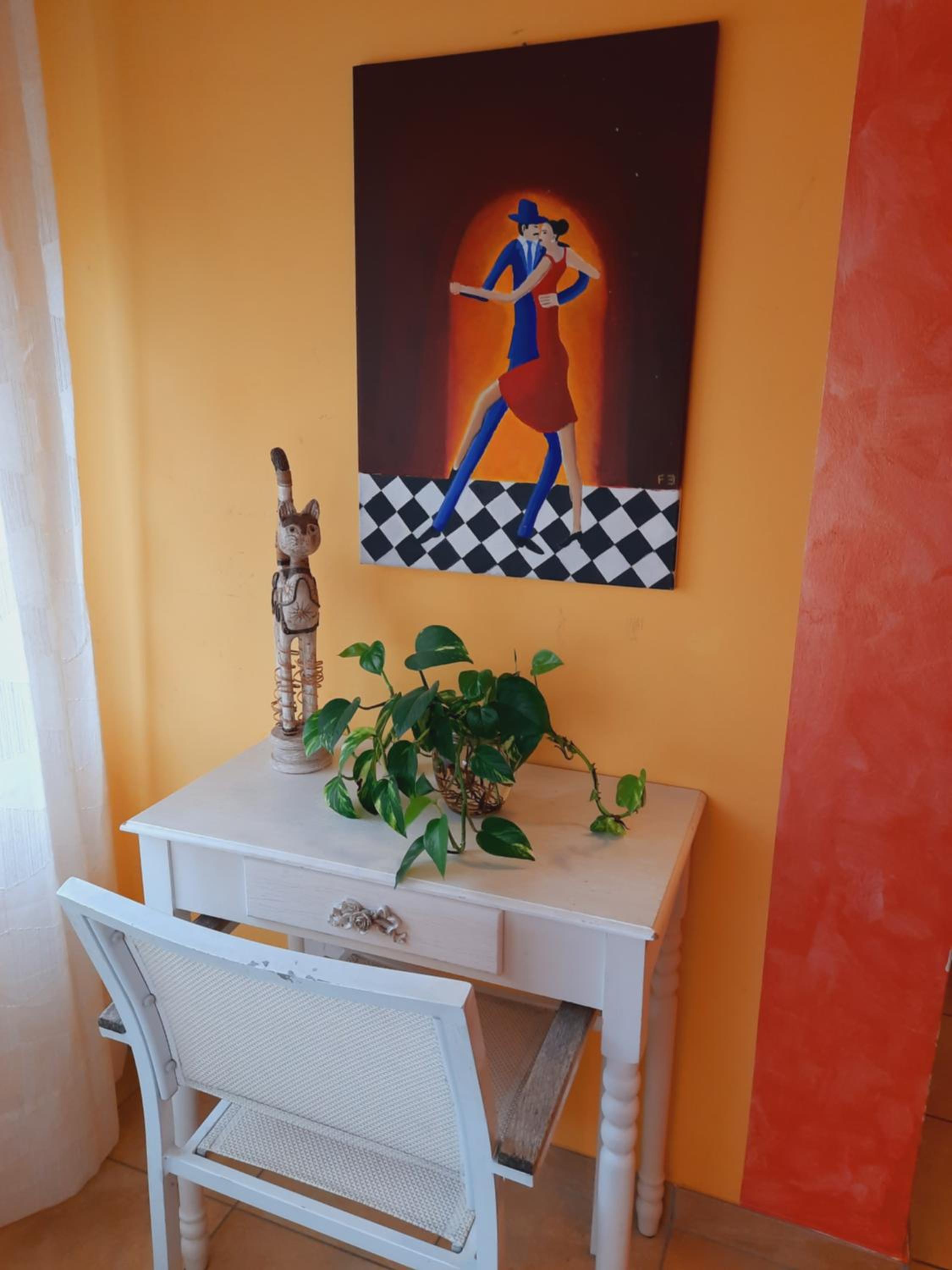 Apartment with Balcony photo 2