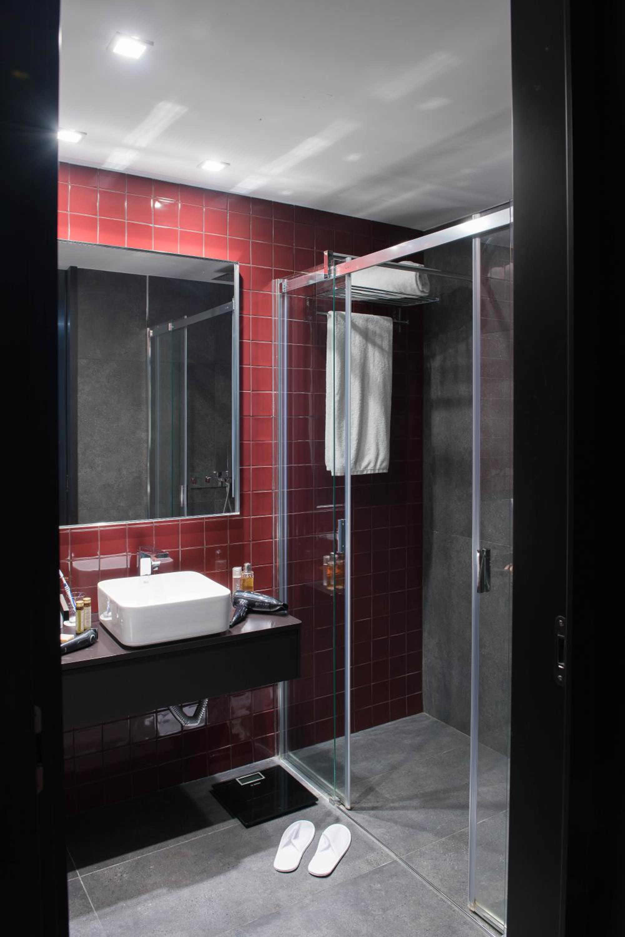 Available room