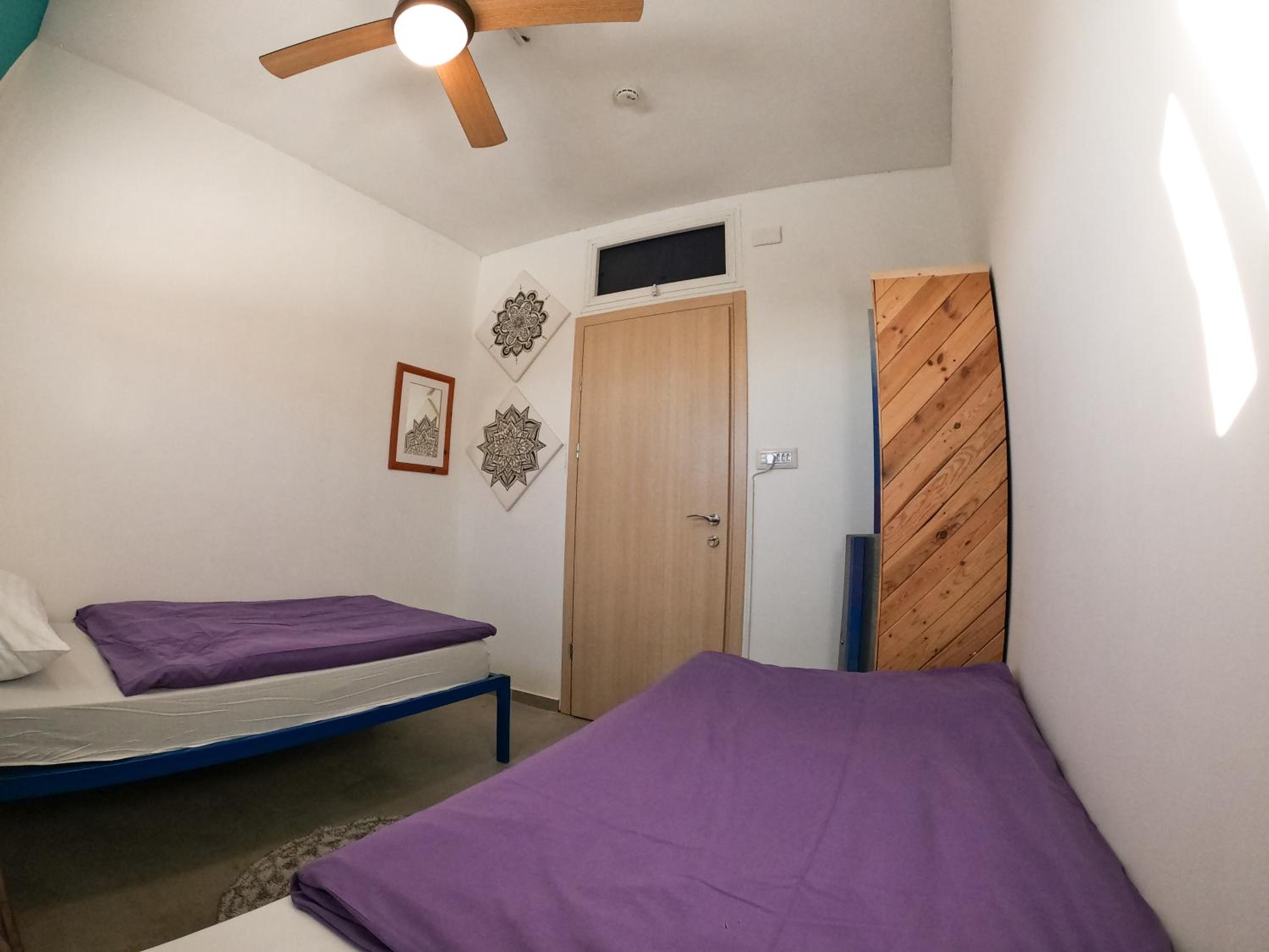 Twin Room with Shared Bathroom photo 3