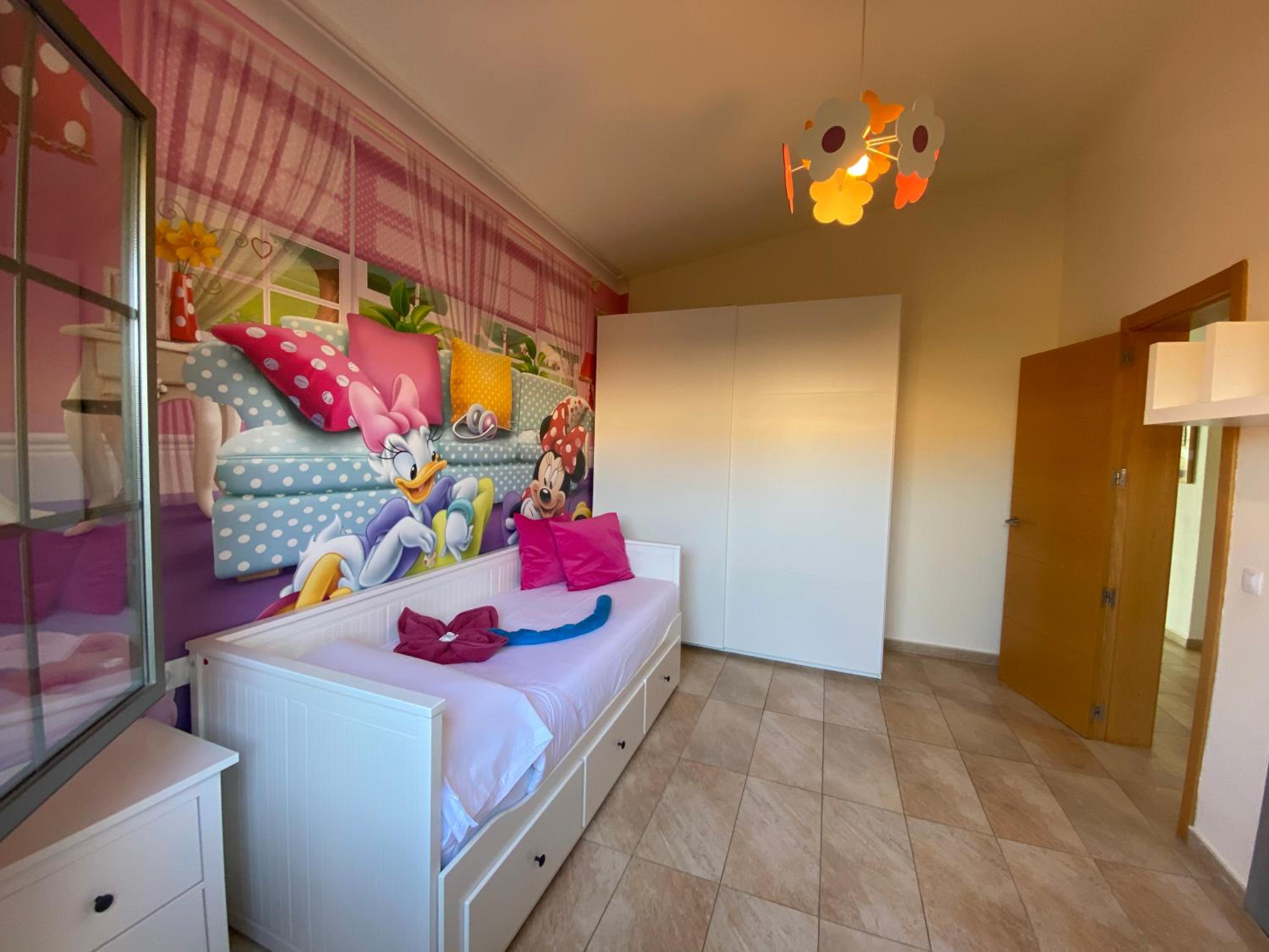 Villa de Tres Habitaciones