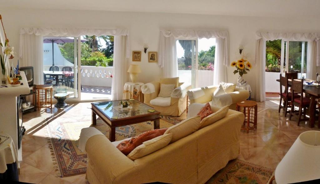 Villa with Private Pool photo 2
