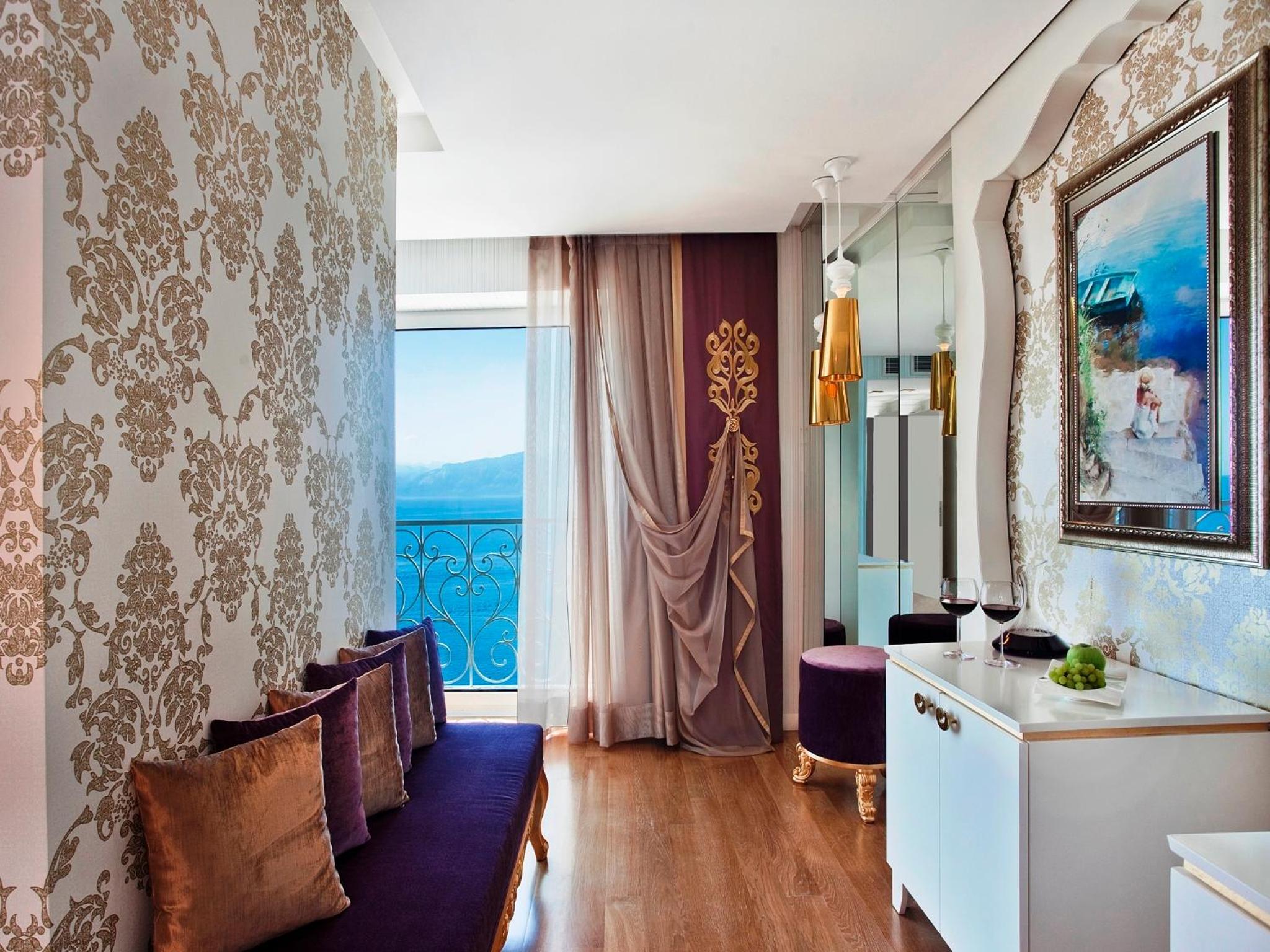 Junior Suite with Sea View
