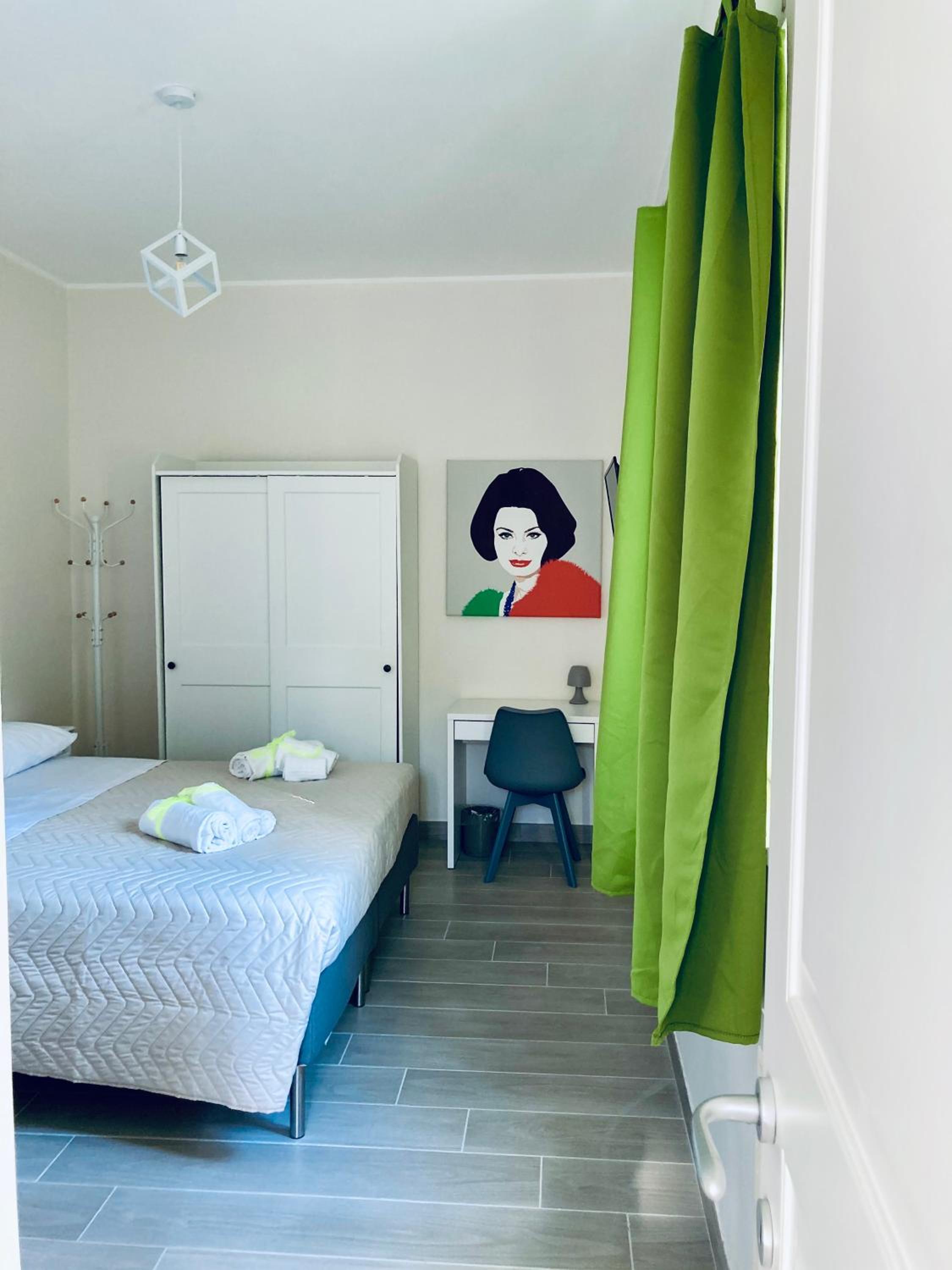 Deluxe Double or Twin Room
