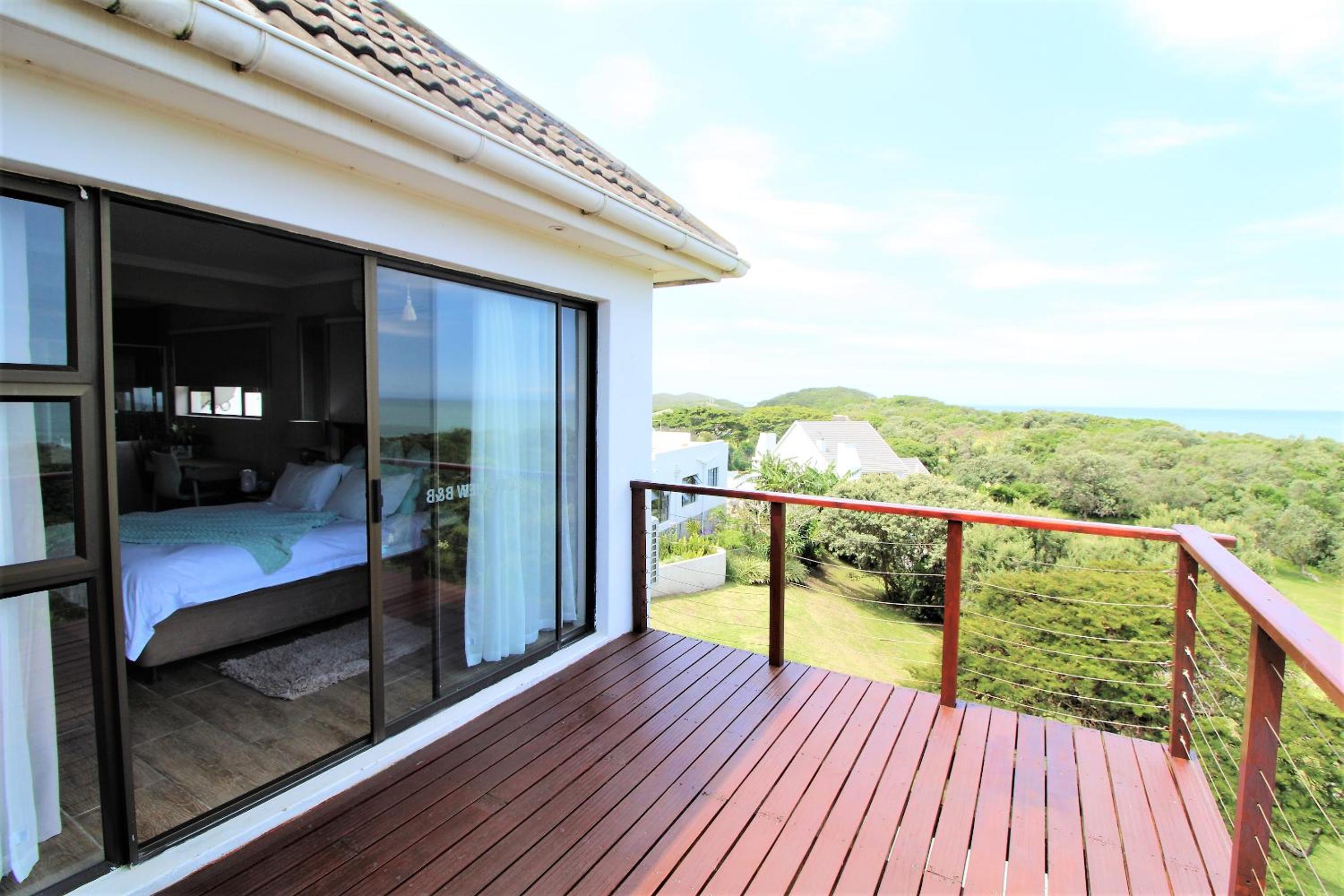 Queen Suite with Sea View - Photo 6