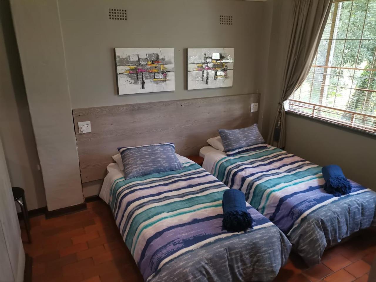 Two-Bedroom Apartment - Photo 19