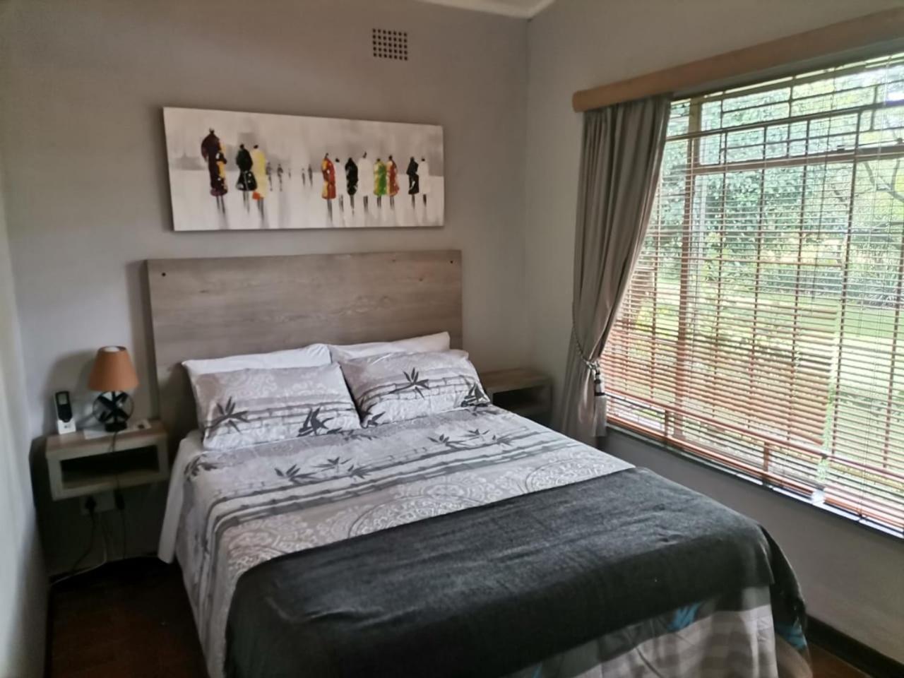 Two-Bedroom Apartment - Photo 15
