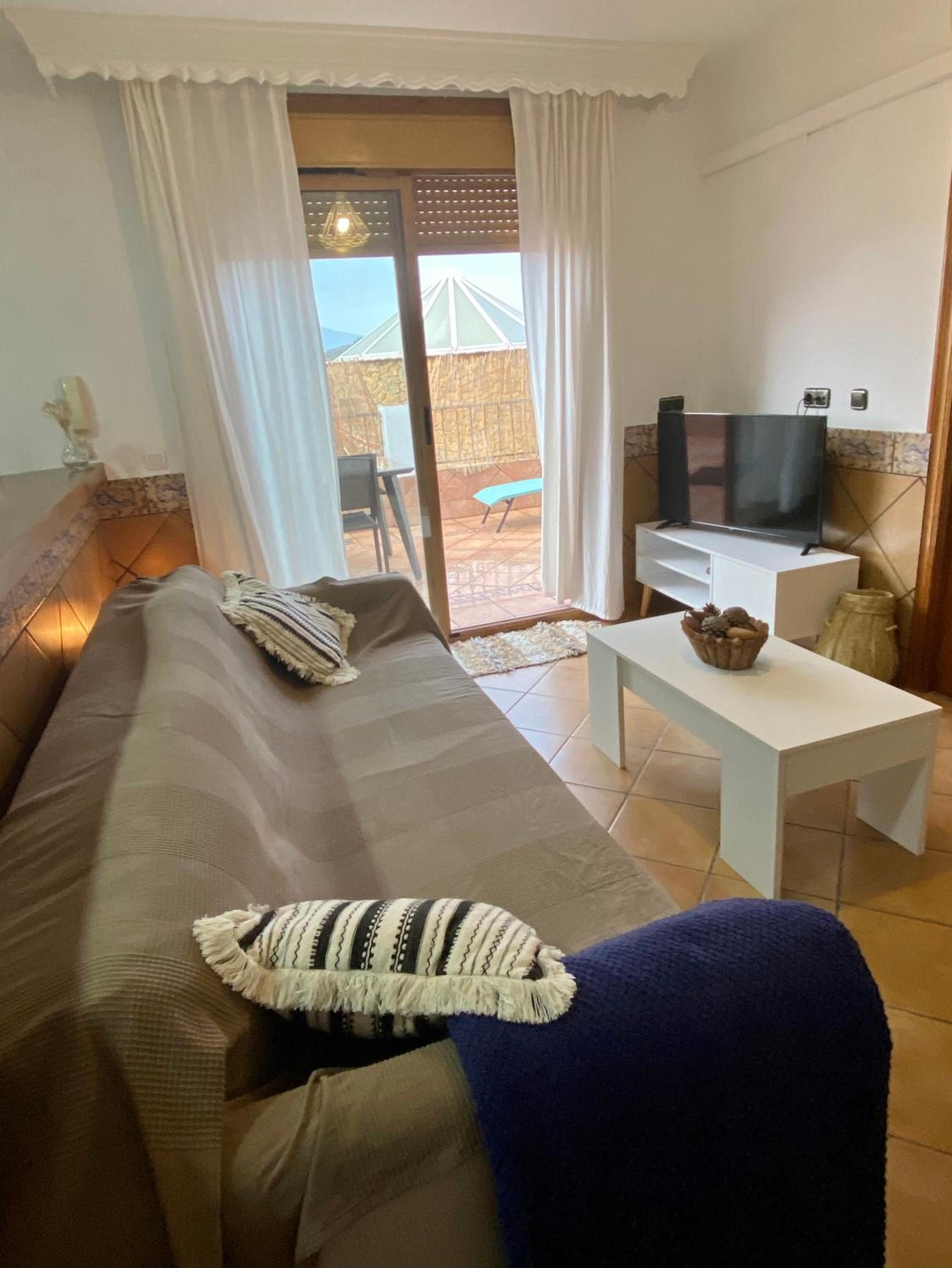 One-Bedroom Apartment - Photo 19