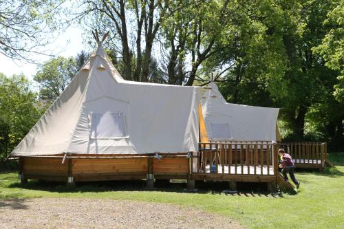 Tent - Photo 21