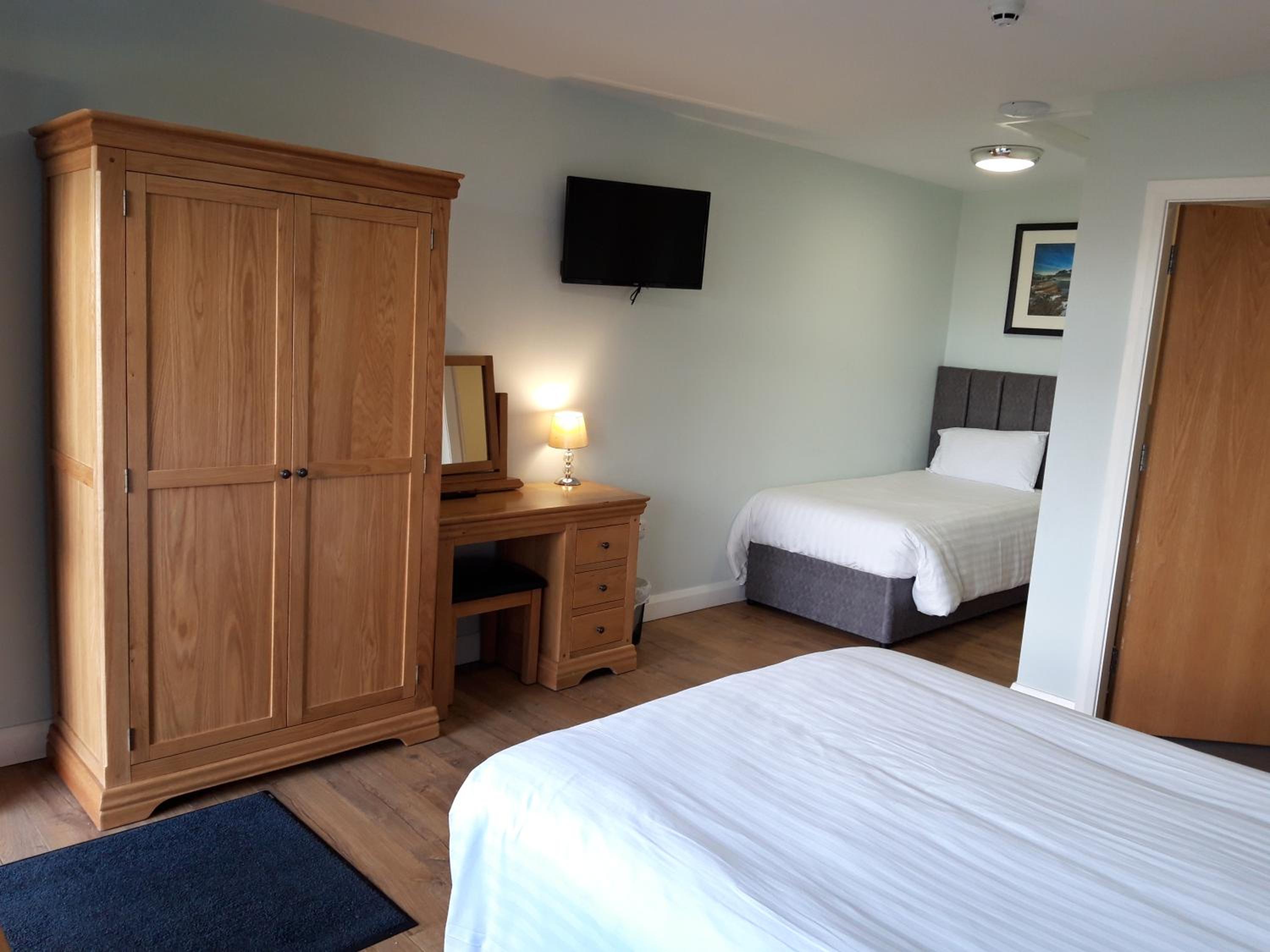 Standard Triple Room photo 3