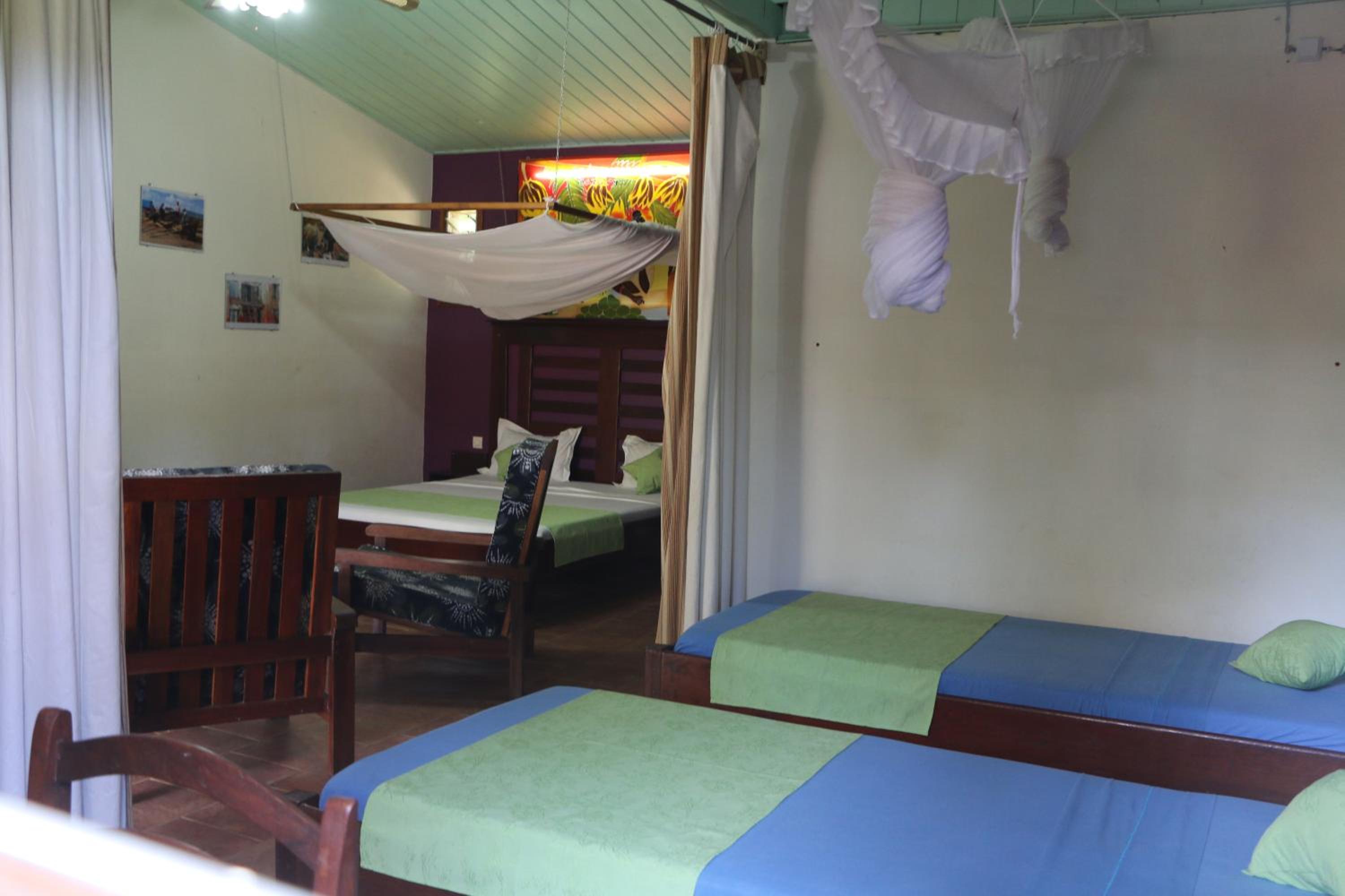 Family Bungalow photo 2